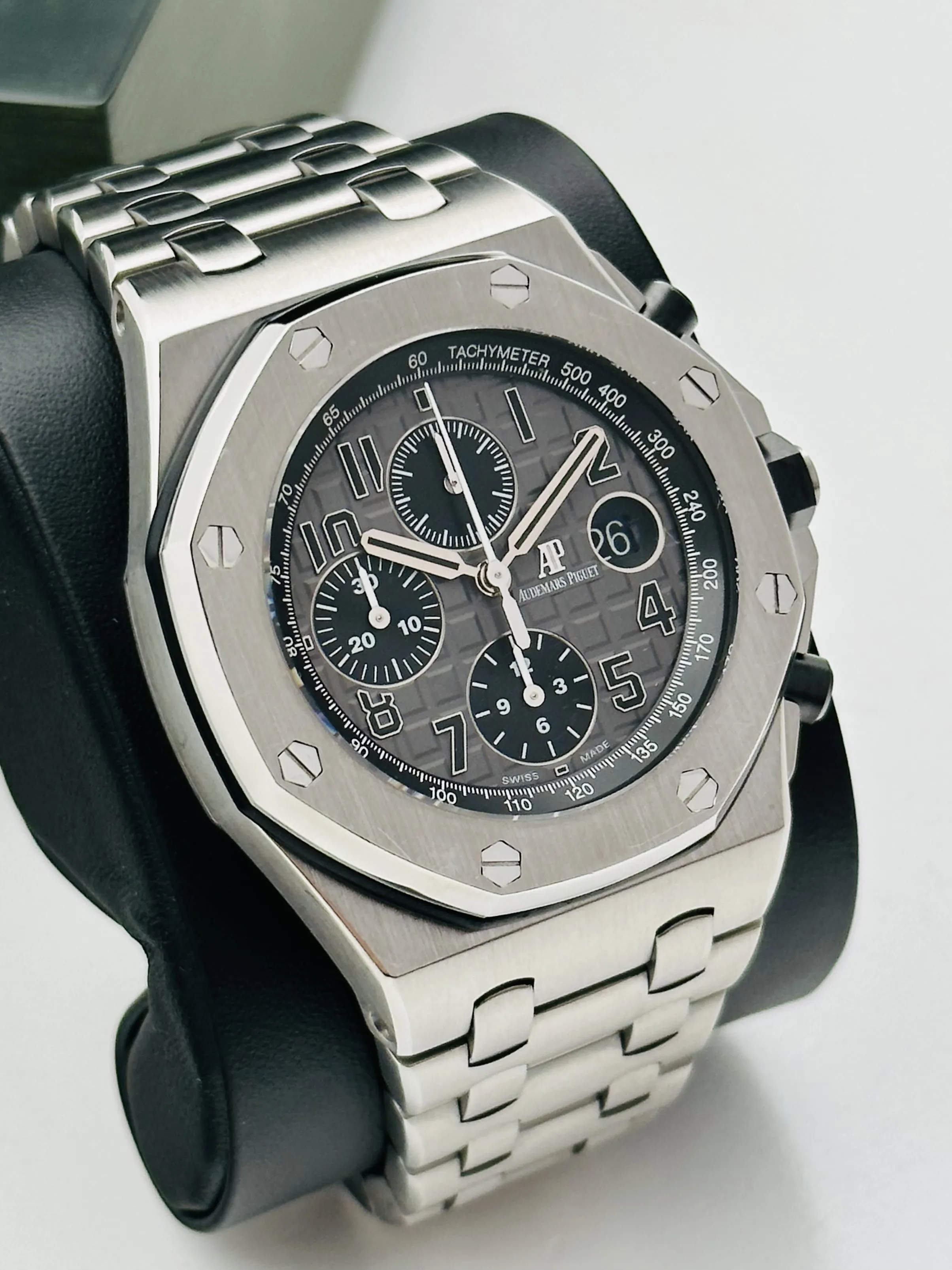 Audemars Piguet Royal Oak Offshore 26470ST Grey 2