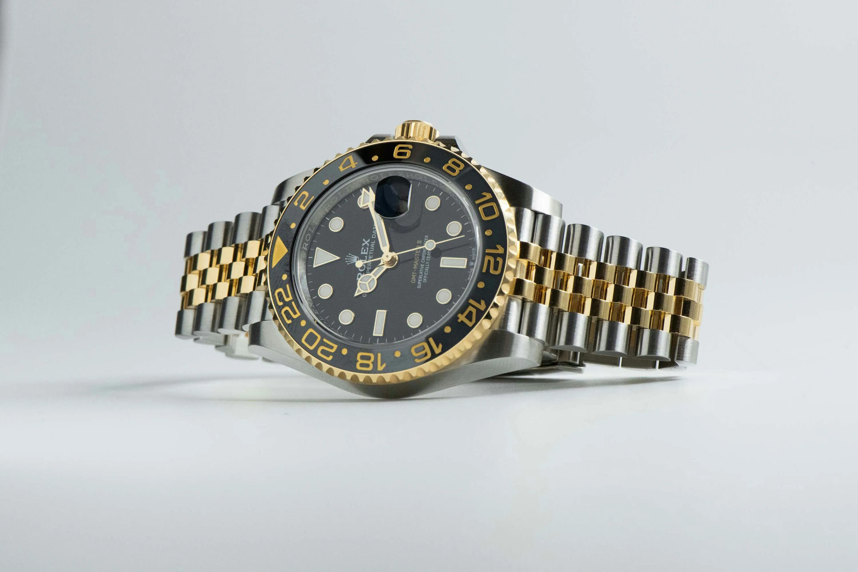 Rolex GMT-Master II 126713GRNR 40mm Yellow gold and Stainless steel Black