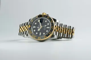 Rolex GMT-Master II 126713GRNR Yellow gold and Stainless steel Black