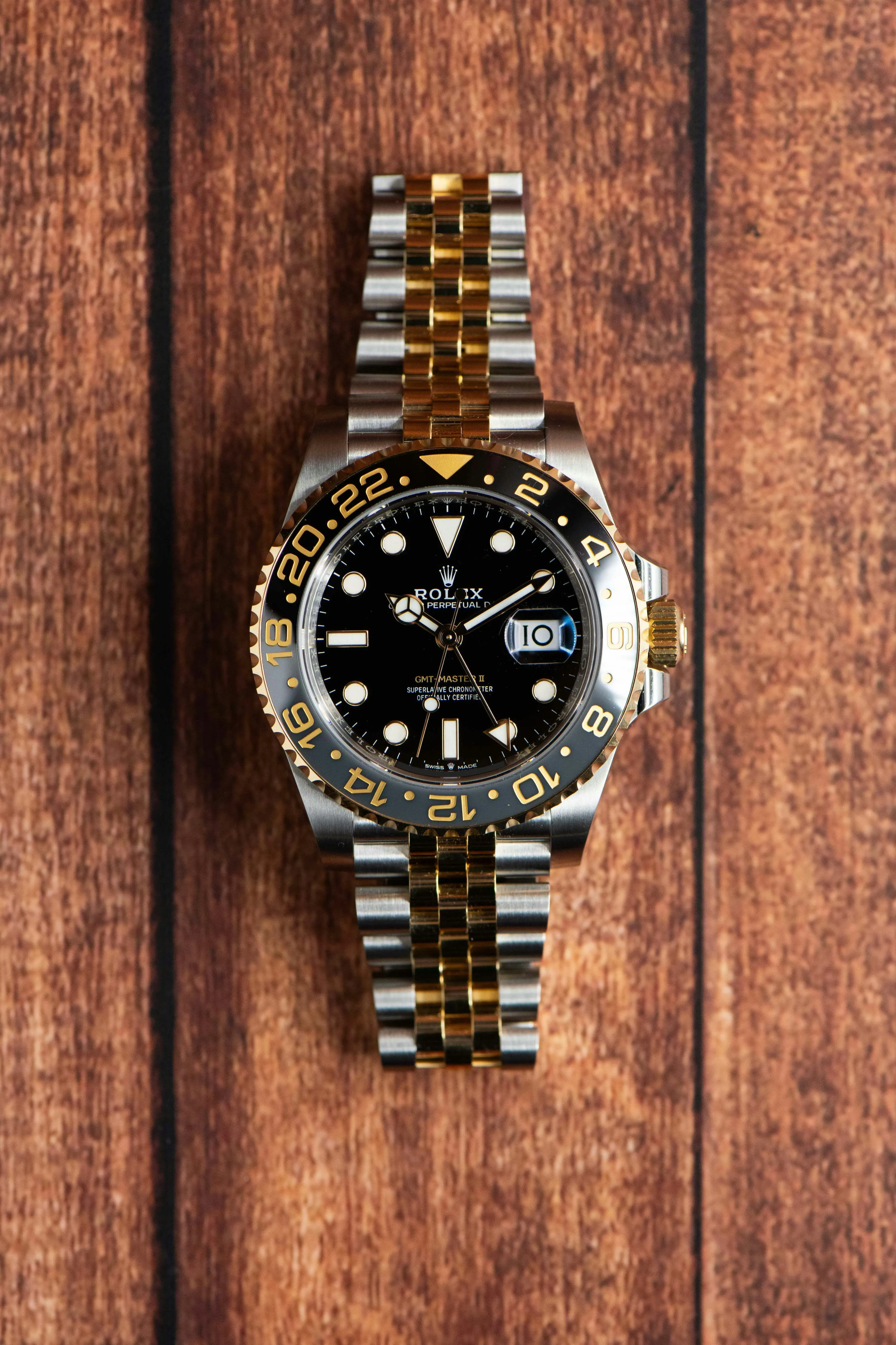 Rolex GMT-Master II 126713GRNR 40mm Yellow gold and Stainless steel Black 4