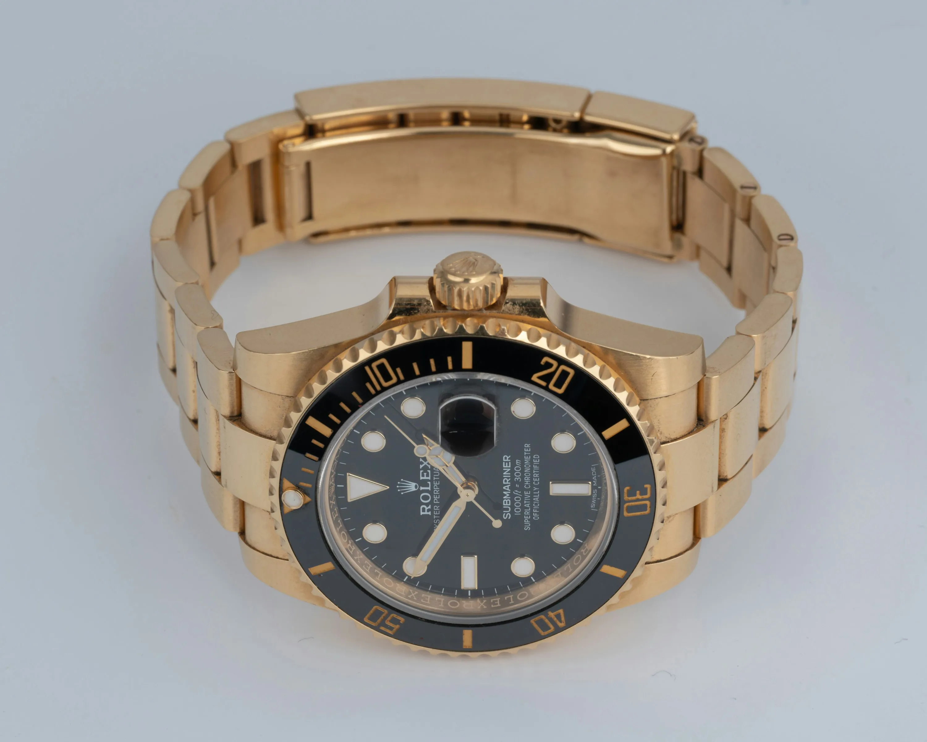 Rolex Submariner 116618LN 40mm Yellow gold Black 3