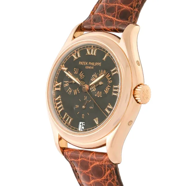 Patek Philippe Annual Calendar 5035R 37mm Rose gold Black 2