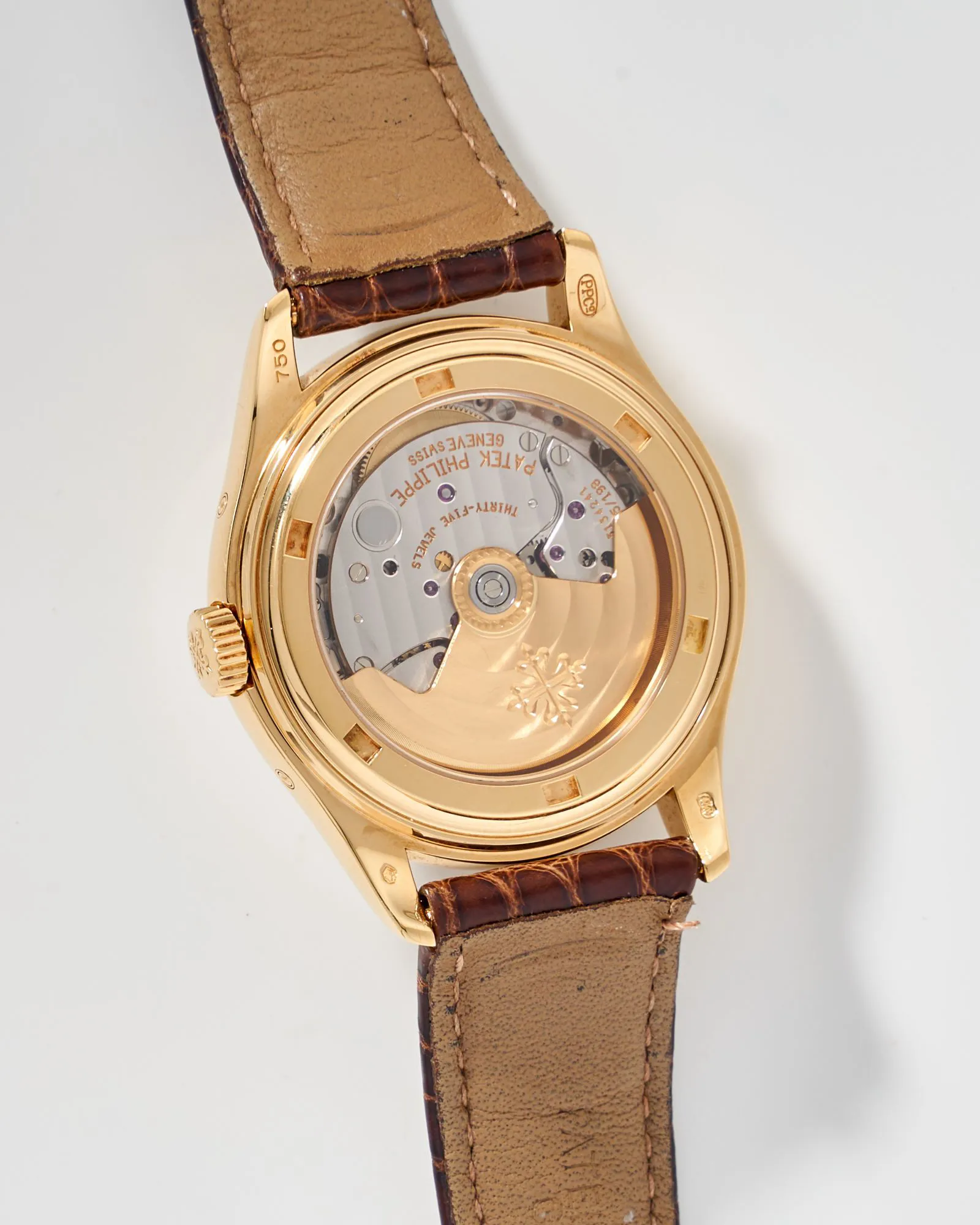 Patek Philippe Annual Calendar 5035J-001 37mm Yellow gold Cream 4