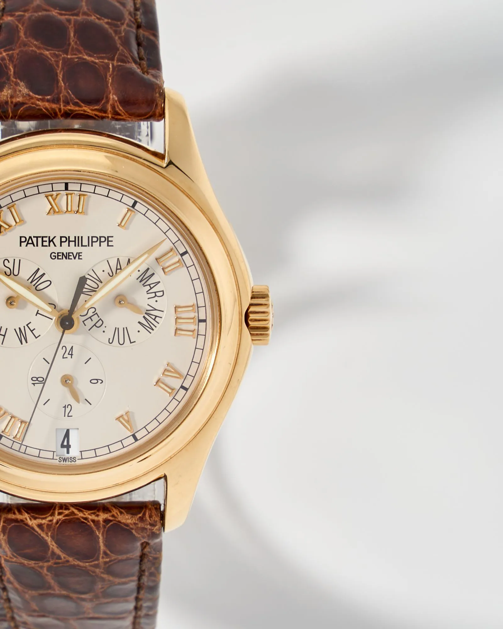 Patek Philippe Annual Calendar 5035J-001 37mm Yellow gold Cream 11