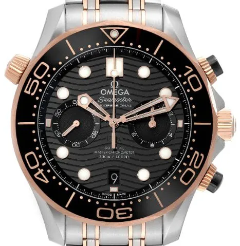 Omega Seamaster Diver 300M 210.20.44.51.01.001 44mm Yellow gold and Stainless steel Black