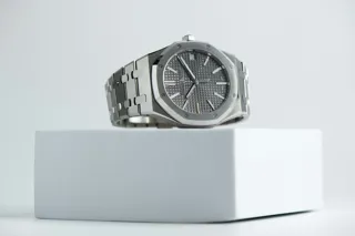 Audemars Piguet Royal Oak 15510ST.OO.1320ST.10 Stainless steel Gray