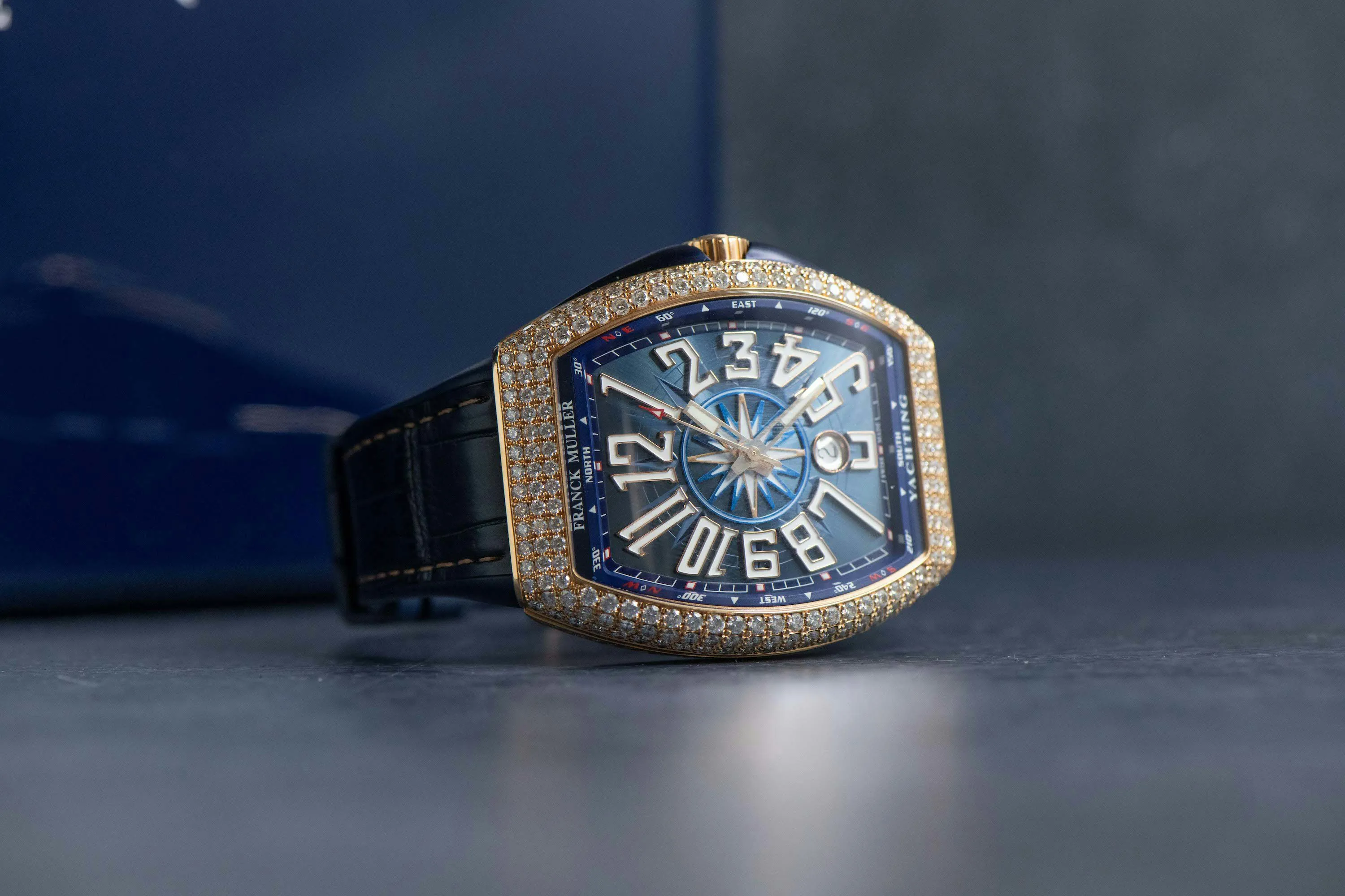 Franck Muller Vanguard V 45 SC DT 44mm Rose gold and Diamond Blue 8