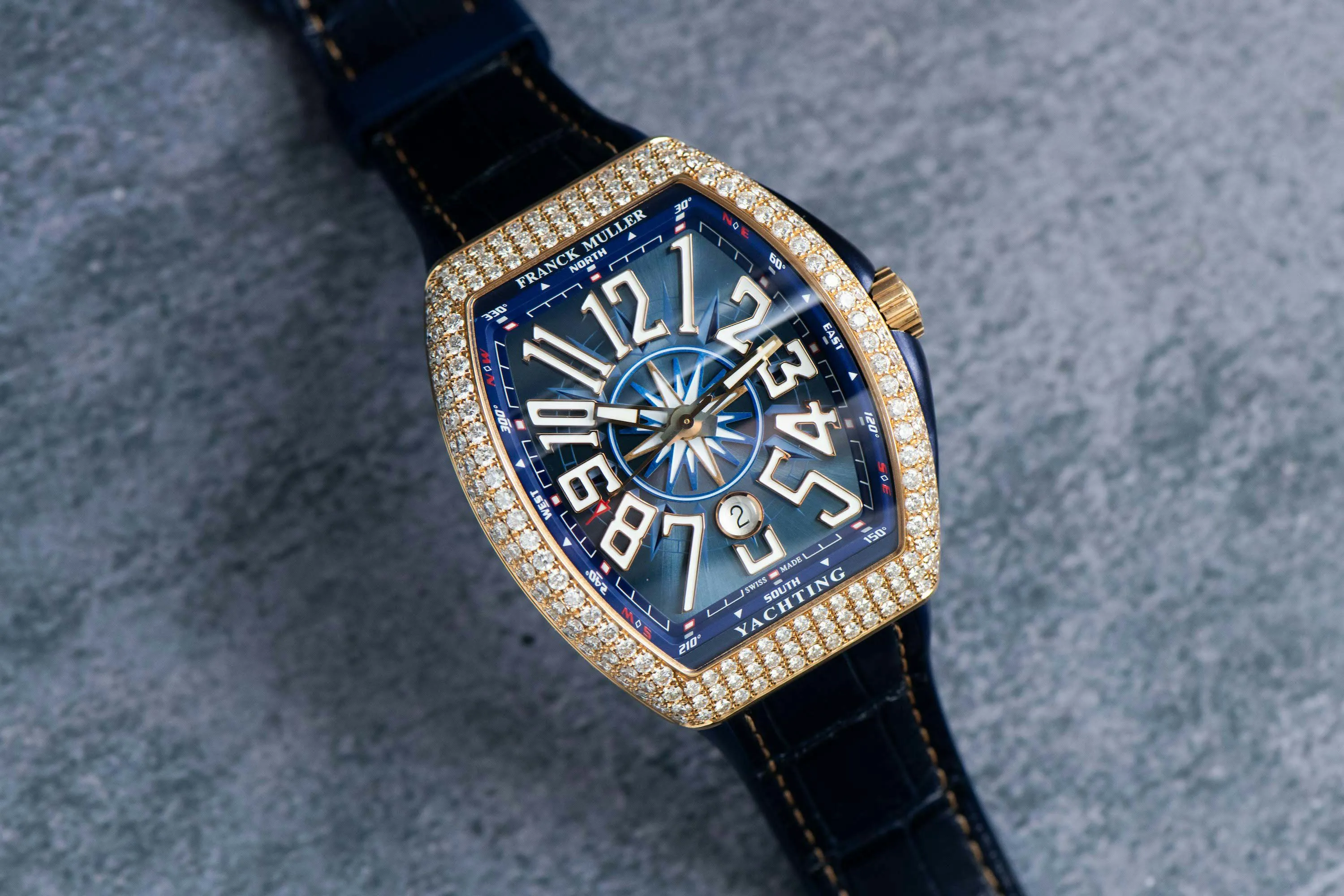 Franck Muller Vanguard V 45 SC DT 44mm Rose gold and Diamond Blue 12