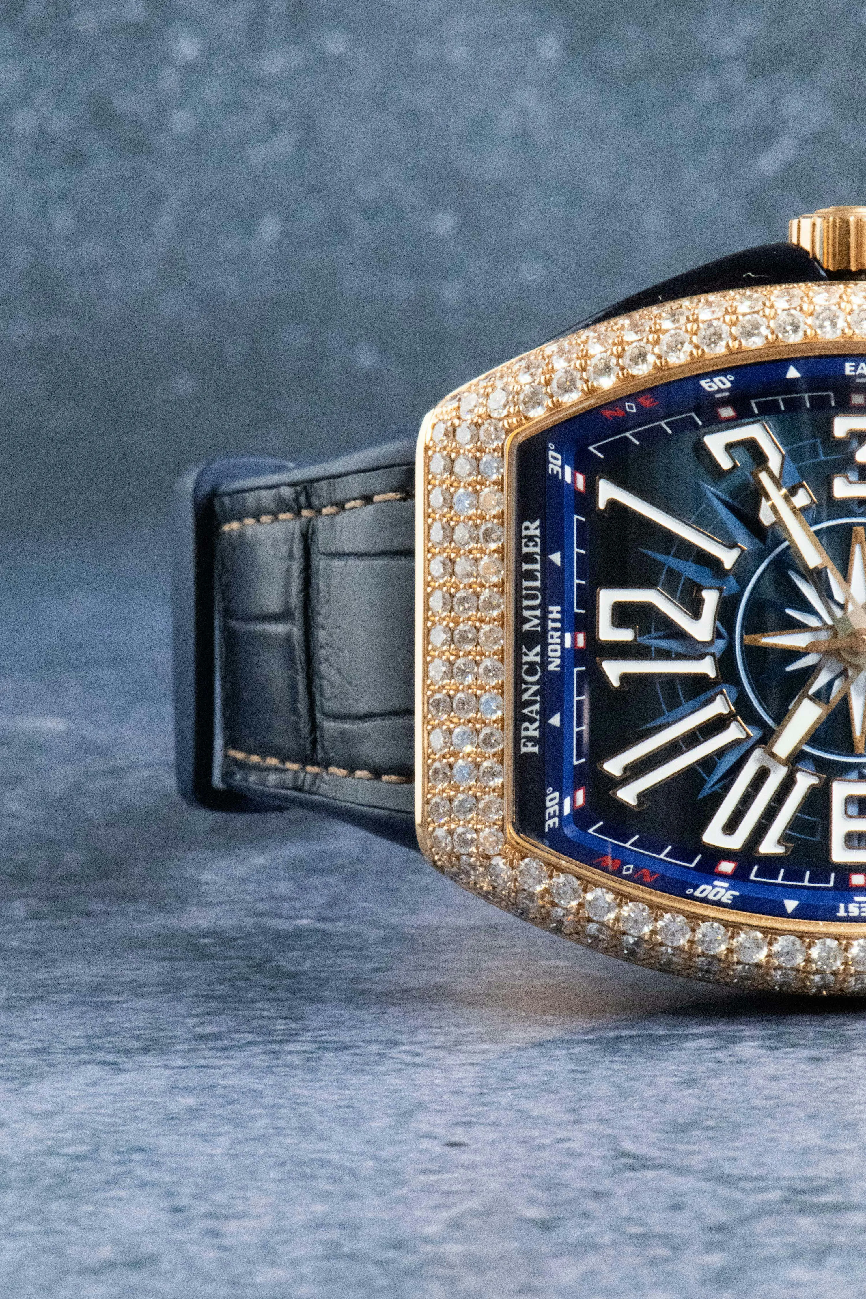 Franck Muller Vanguard V 45 SC DT 44mm Rose gold and Diamond Blue 22