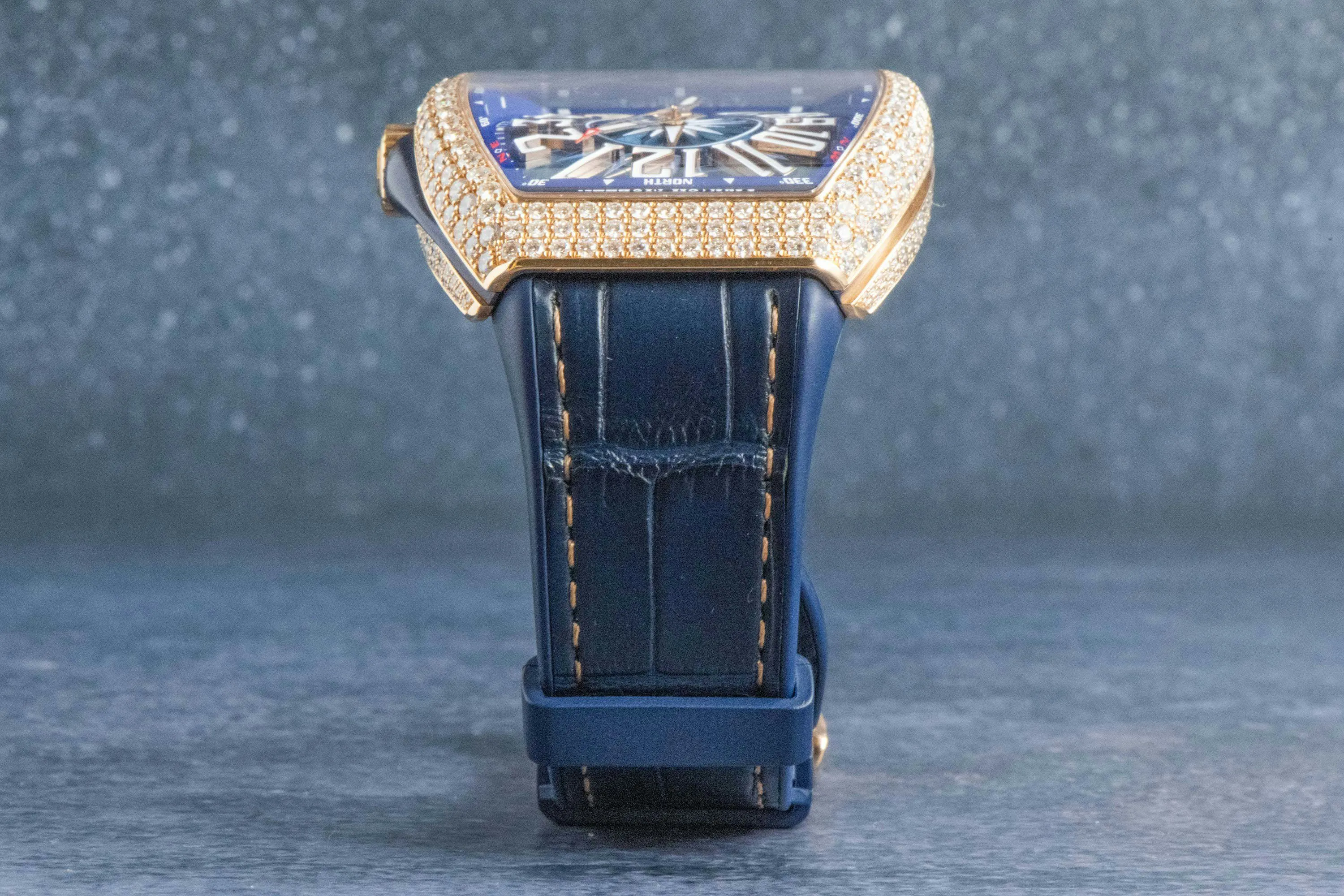 Franck Muller Vanguard V 45 SC DT 44mm Rose gold and Diamond Blue 26