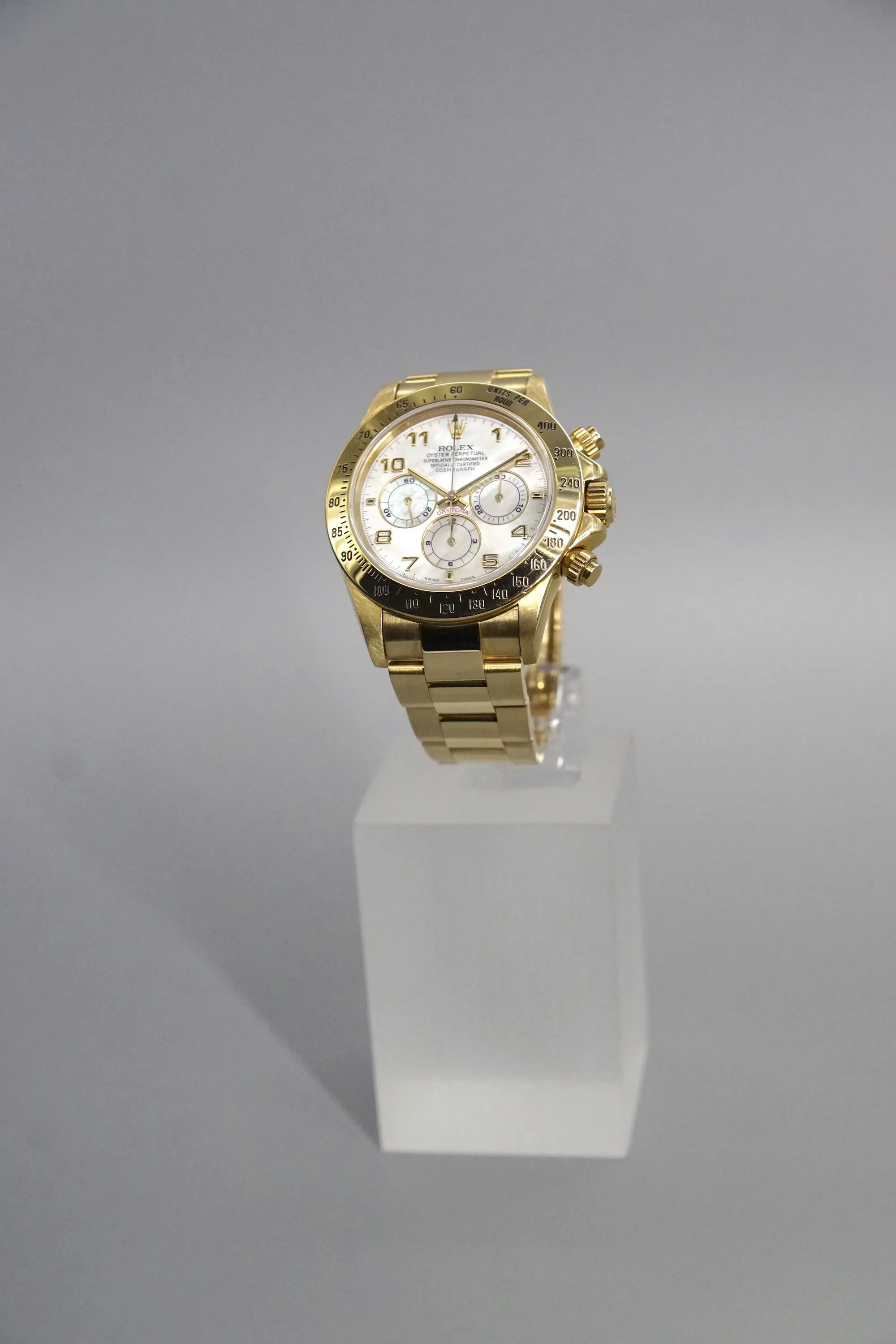 Rolex Daytona 16528 40mm Yellow gold Mother-of-pearl 4