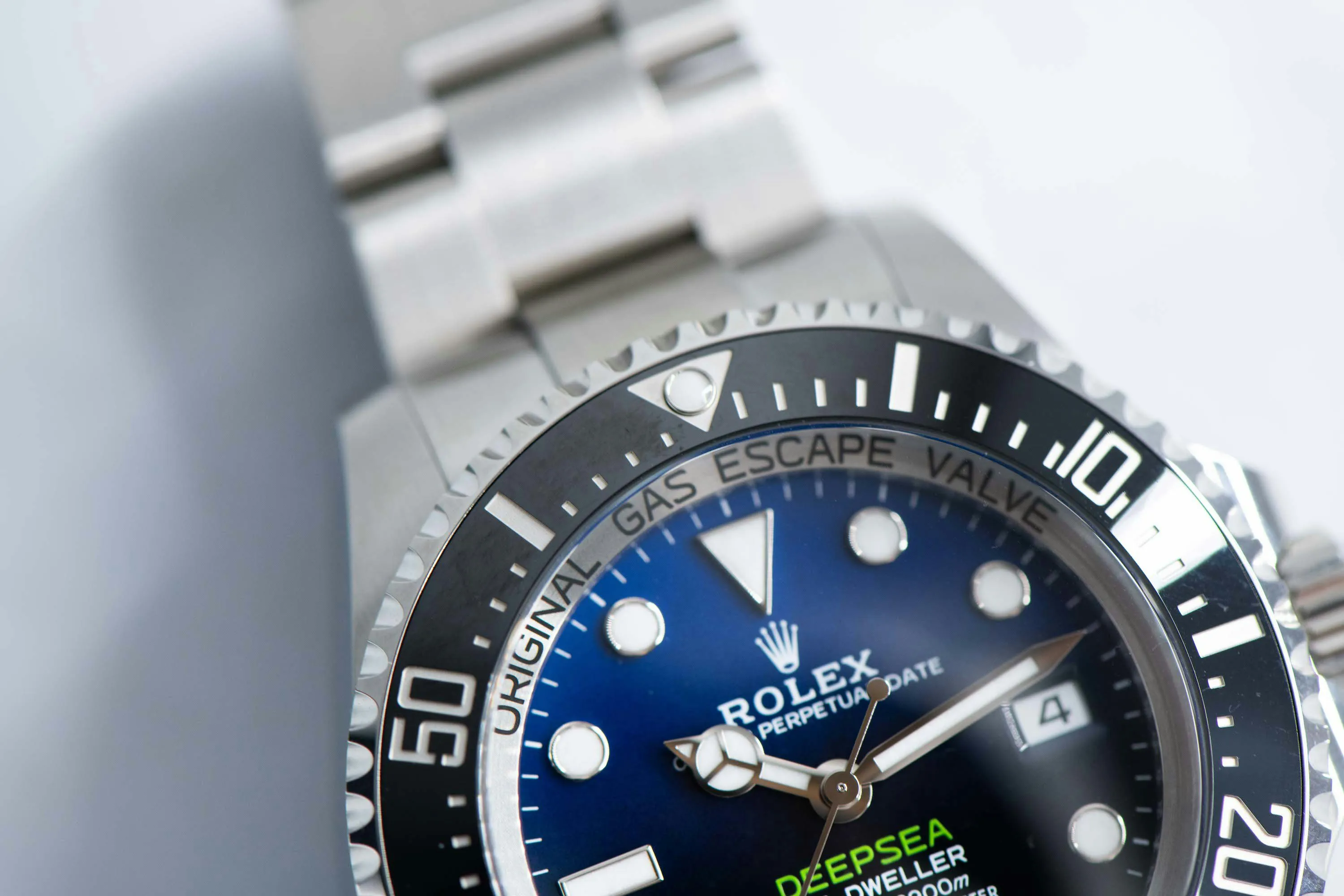 Rolex Sea-Dweller Deepsea 136660 44mm Titanium and Stainless steel Two-tone 5