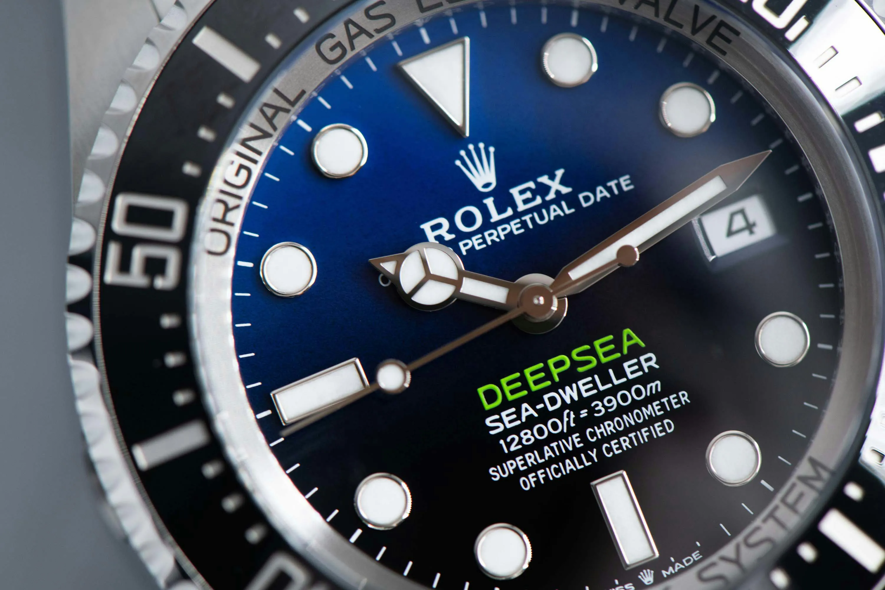 Rolex Sea-Dweller Deepsea 136660 44mm Titanium and Stainless steel Two-tone 9