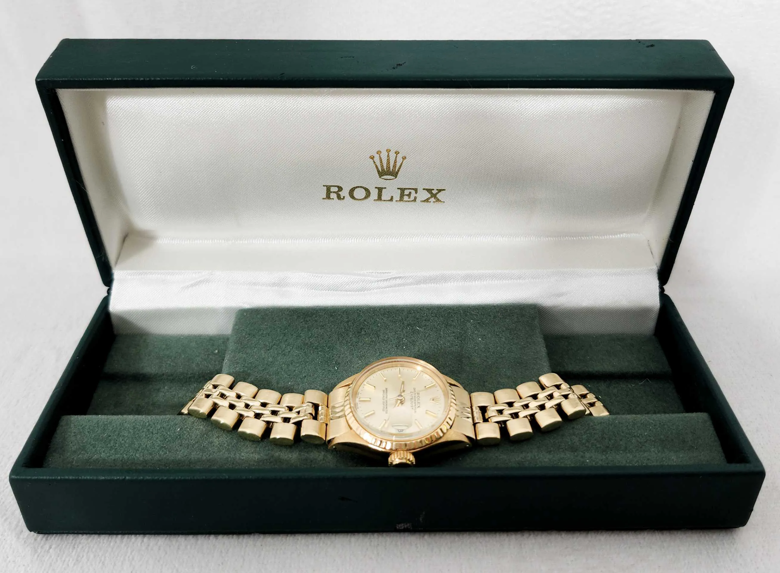 Rolex Oyster Perpetual Date 6517 26mm Yellow gold Champagne 5