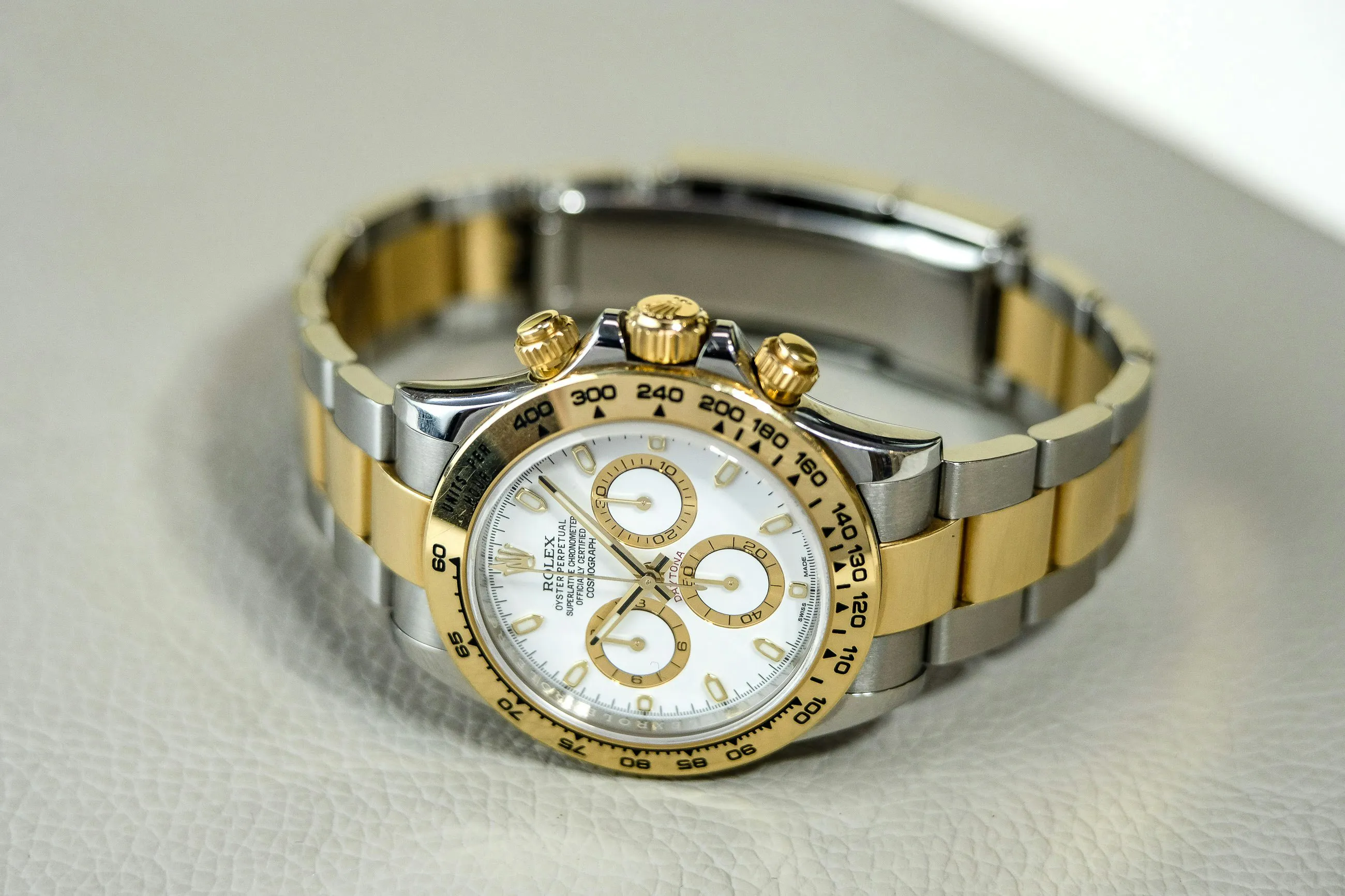 Rolex Daytona 116503 40mm Yellow gold and stainless steel White 2