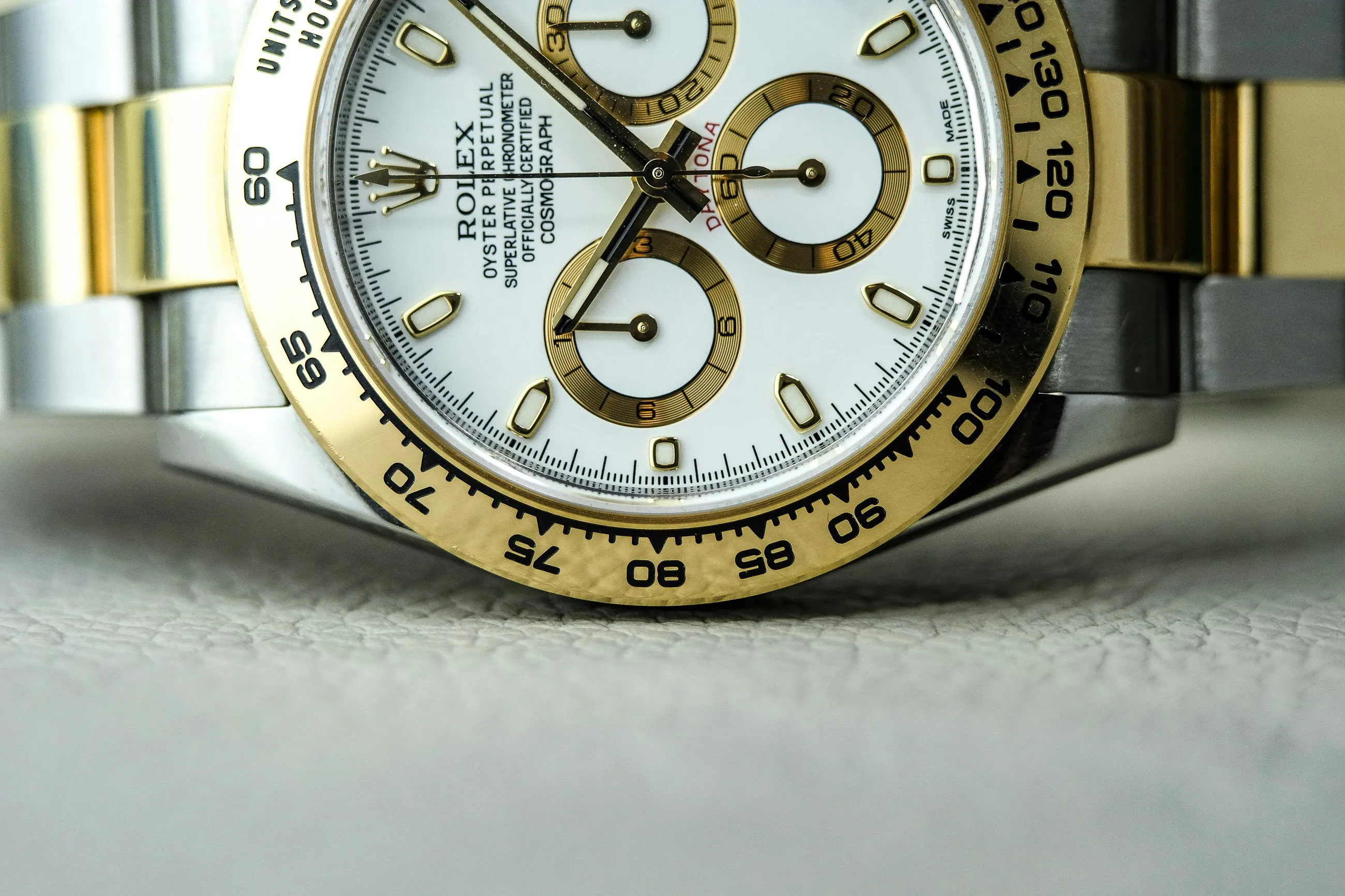 Rolex Daytona 116503 40mm Yellow gold and stainless steel White 3