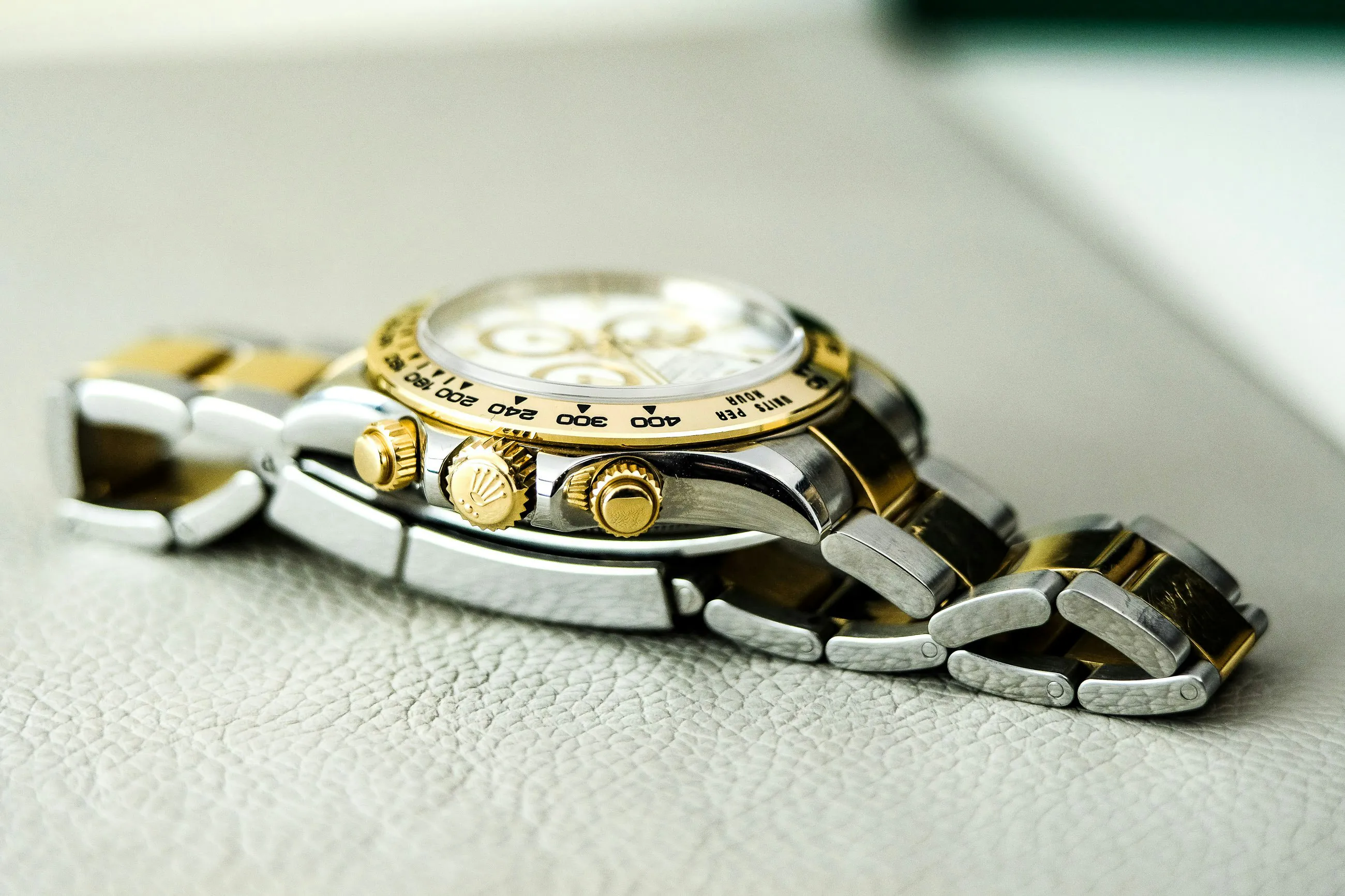 Rolex Daytona 116503 40mm Yellow gold and stainless steel White 11