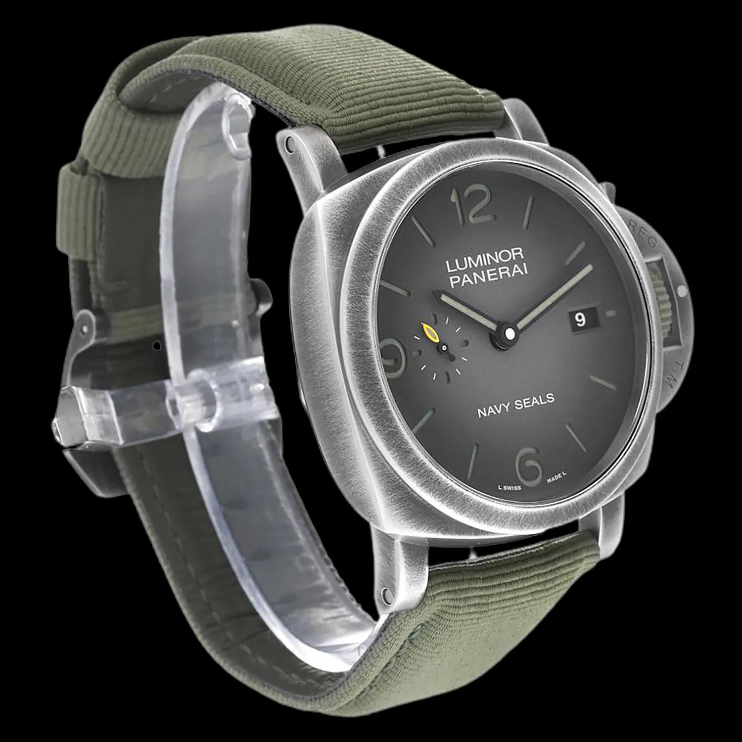 Panerai Luminor 1950 44mm Stainless steel 2