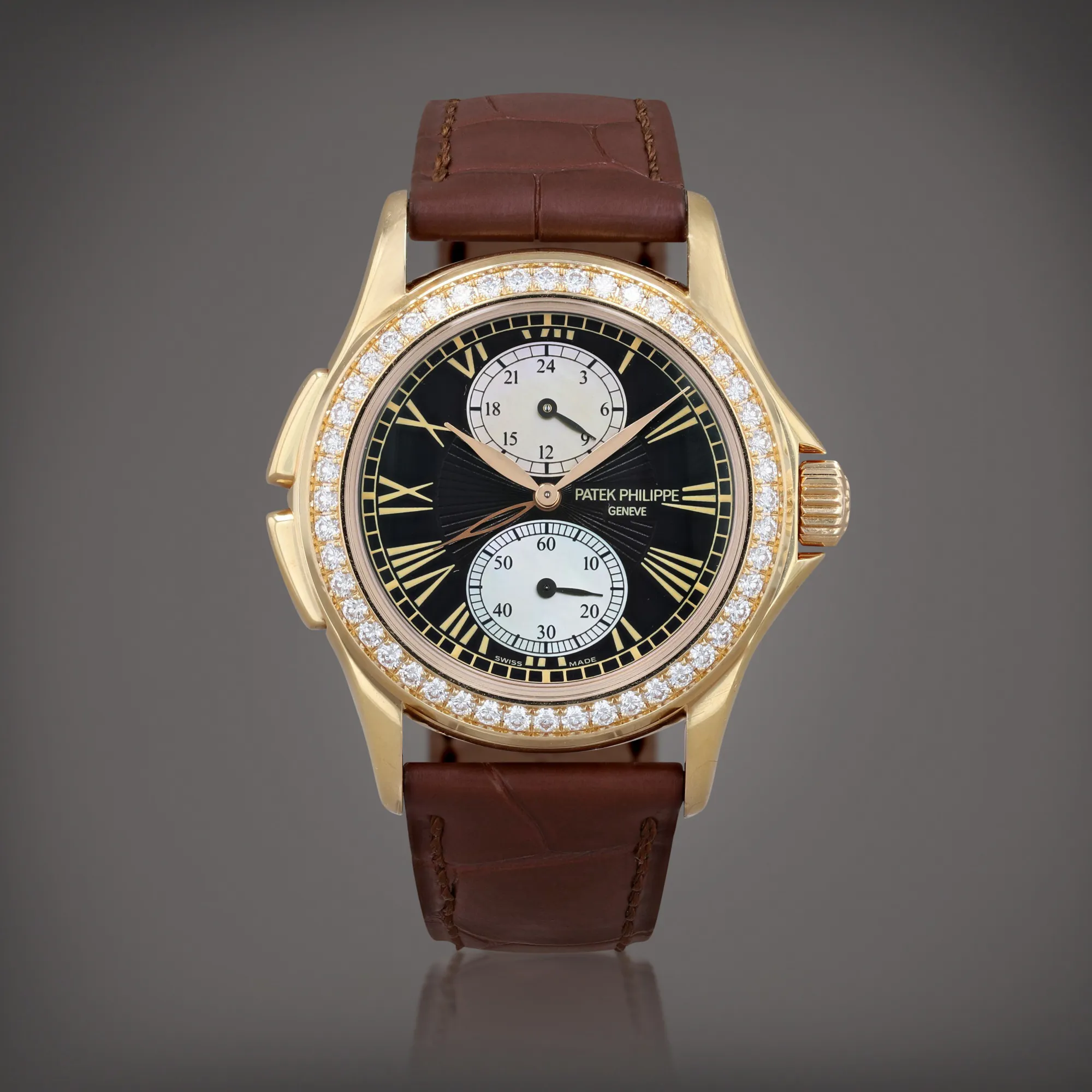 Patek Philippe Calatrava 4934R-001 35mm Rose gold Bicolor