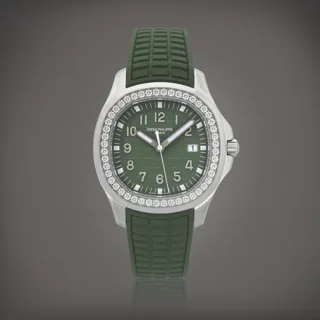 Patek Philippe Aquanaut 5267/200A-011 Stainless steel Green