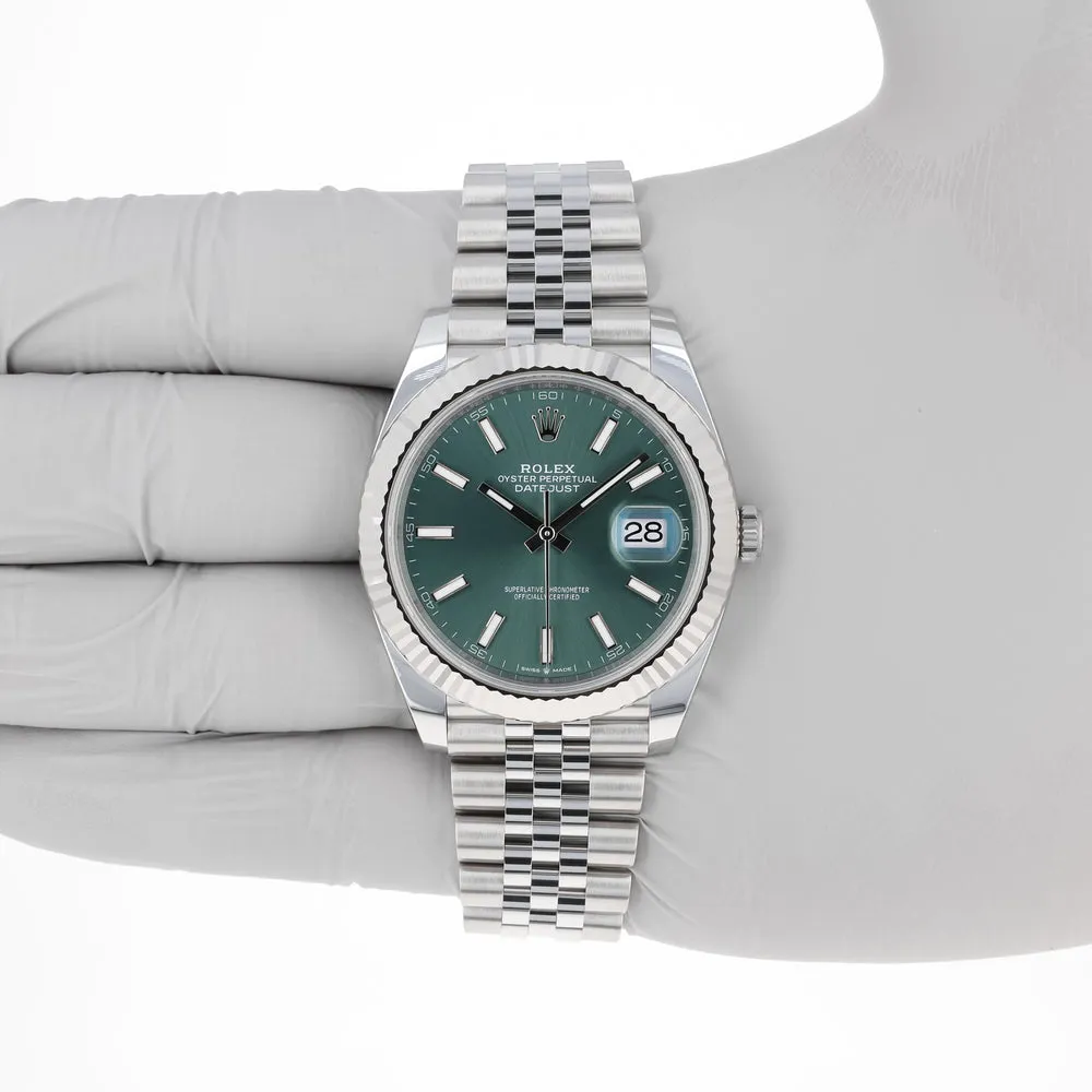 Rolex Datejust 41 126334-0028 41mm White gold and Oystersteel Green 16