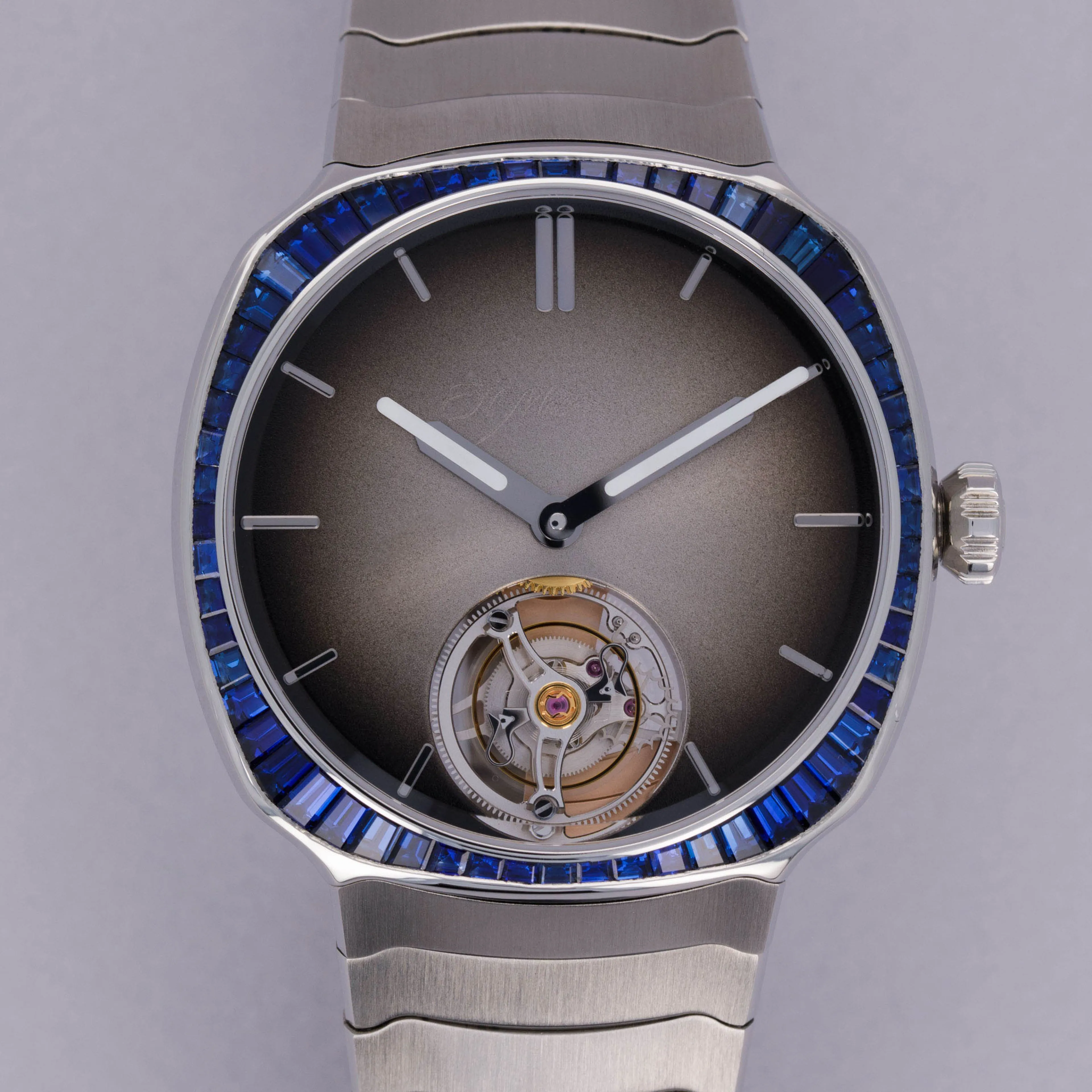 H. Moser & Cie. Streamliner Tourbillon Bucherer Blue 6804-1200