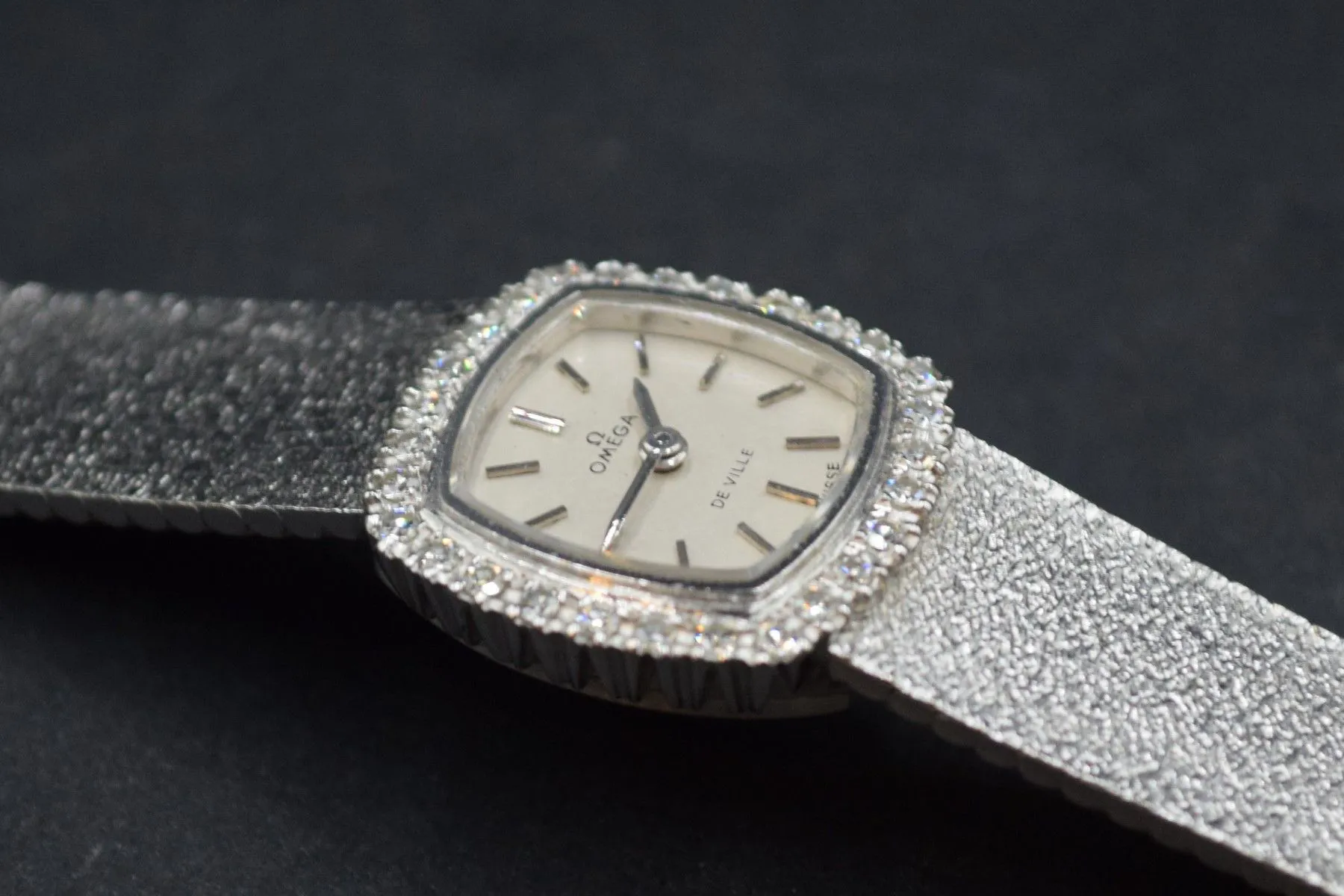 Omega De Ville 17mm White gold Silver