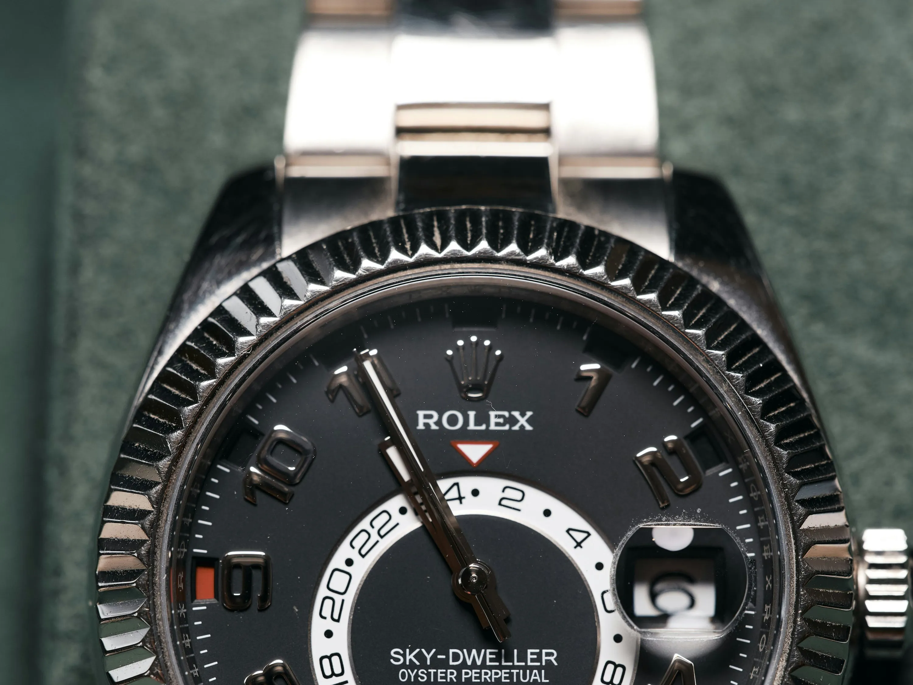 Rolex Sky-Dweller 326939 42mm White gold Black 4