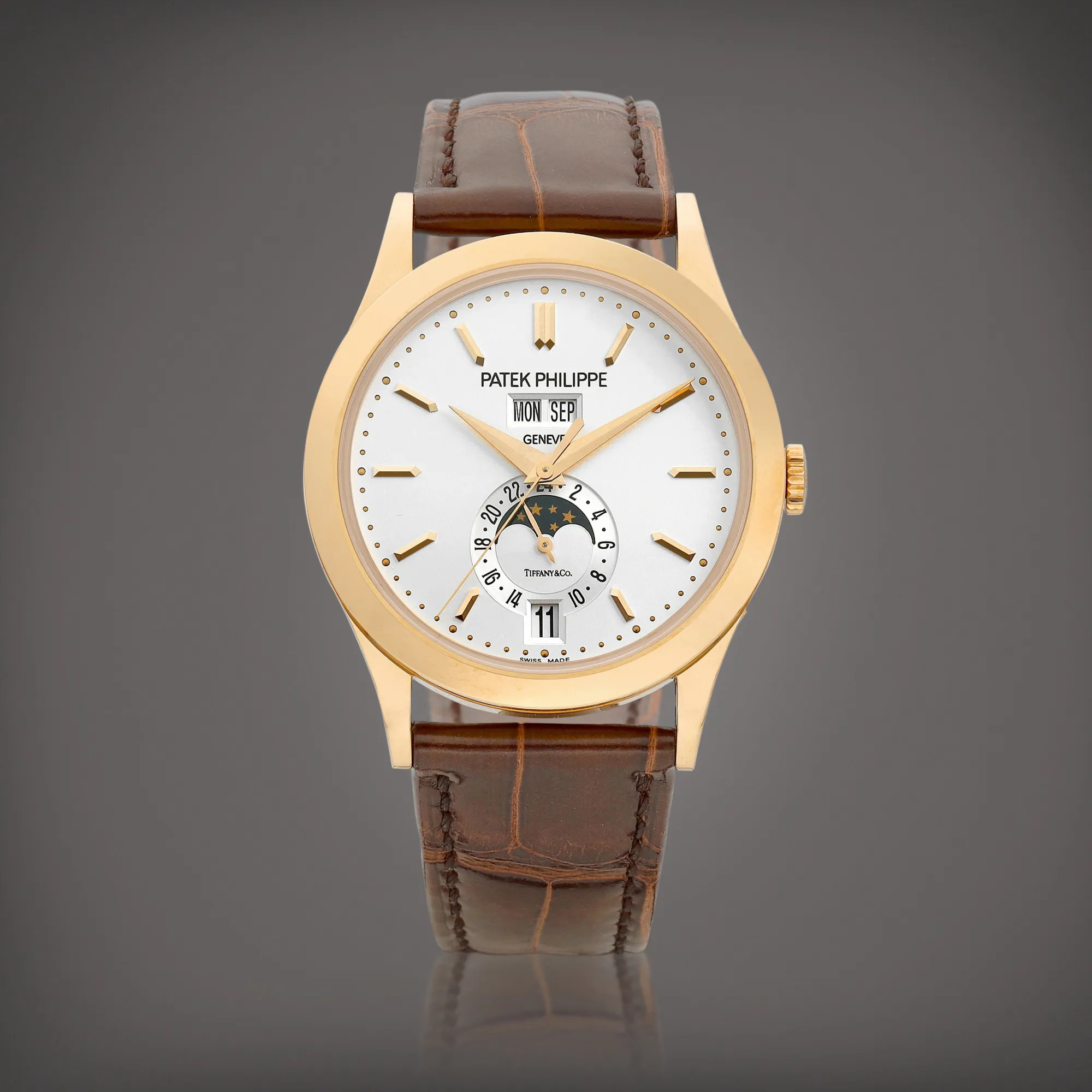 Patek Philippe Annual Calendar 5396 38.5mm Rose gold Silver