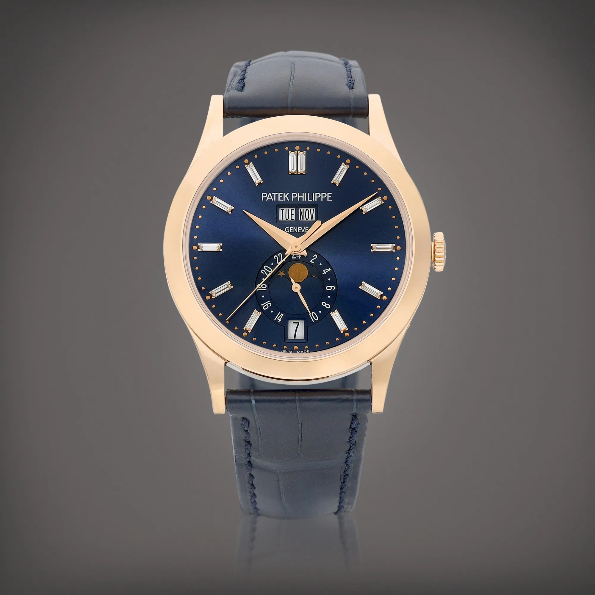 Patek Philippe Annual Calendar 5396 38.5mm Rose gold and Diamond Blue