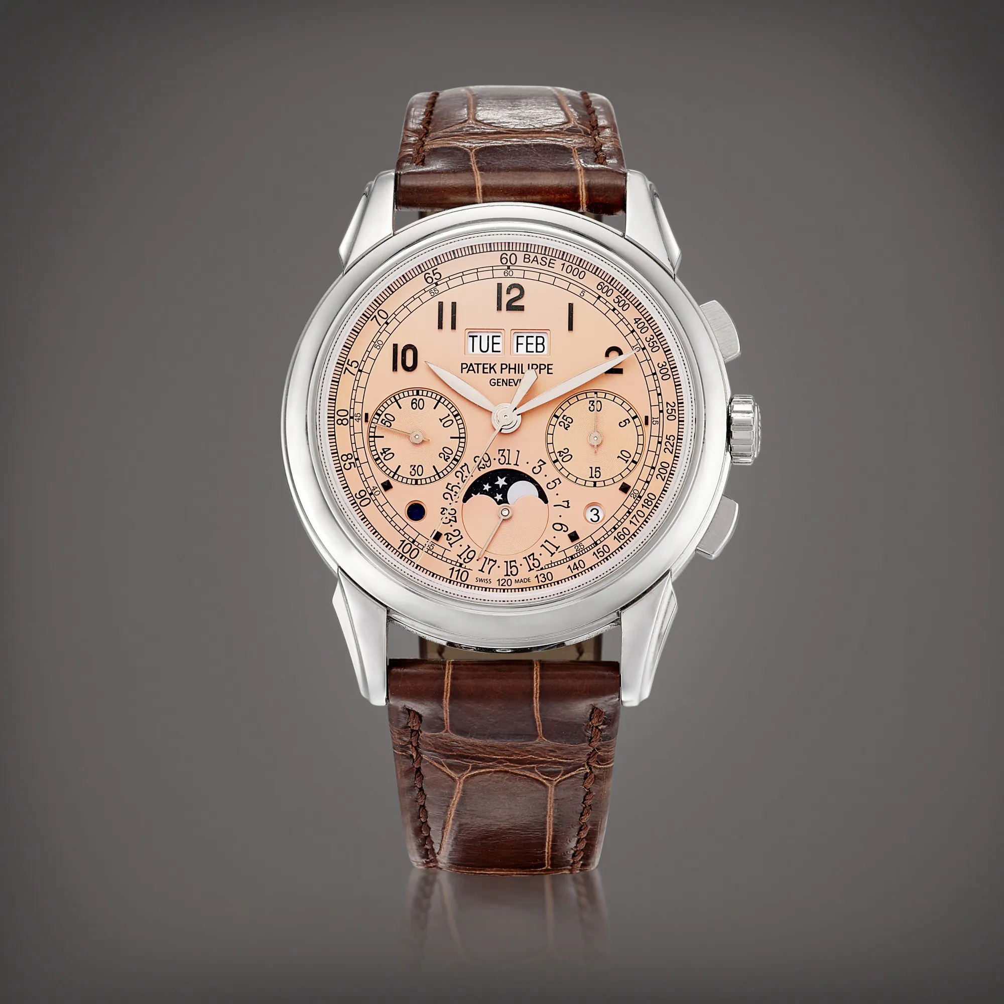 Patek Philippe Perpetual Calendar Chronograph 5270 41mm Platinum Salmon