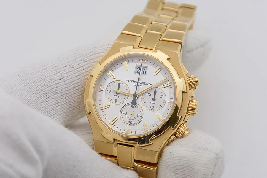 Vacheron Constantin Overseas Chronograph 49150/b01j-9215 32mm Yellow gold White 1