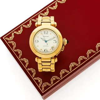 Cartier Pasha 1035 Yellow gold Cream