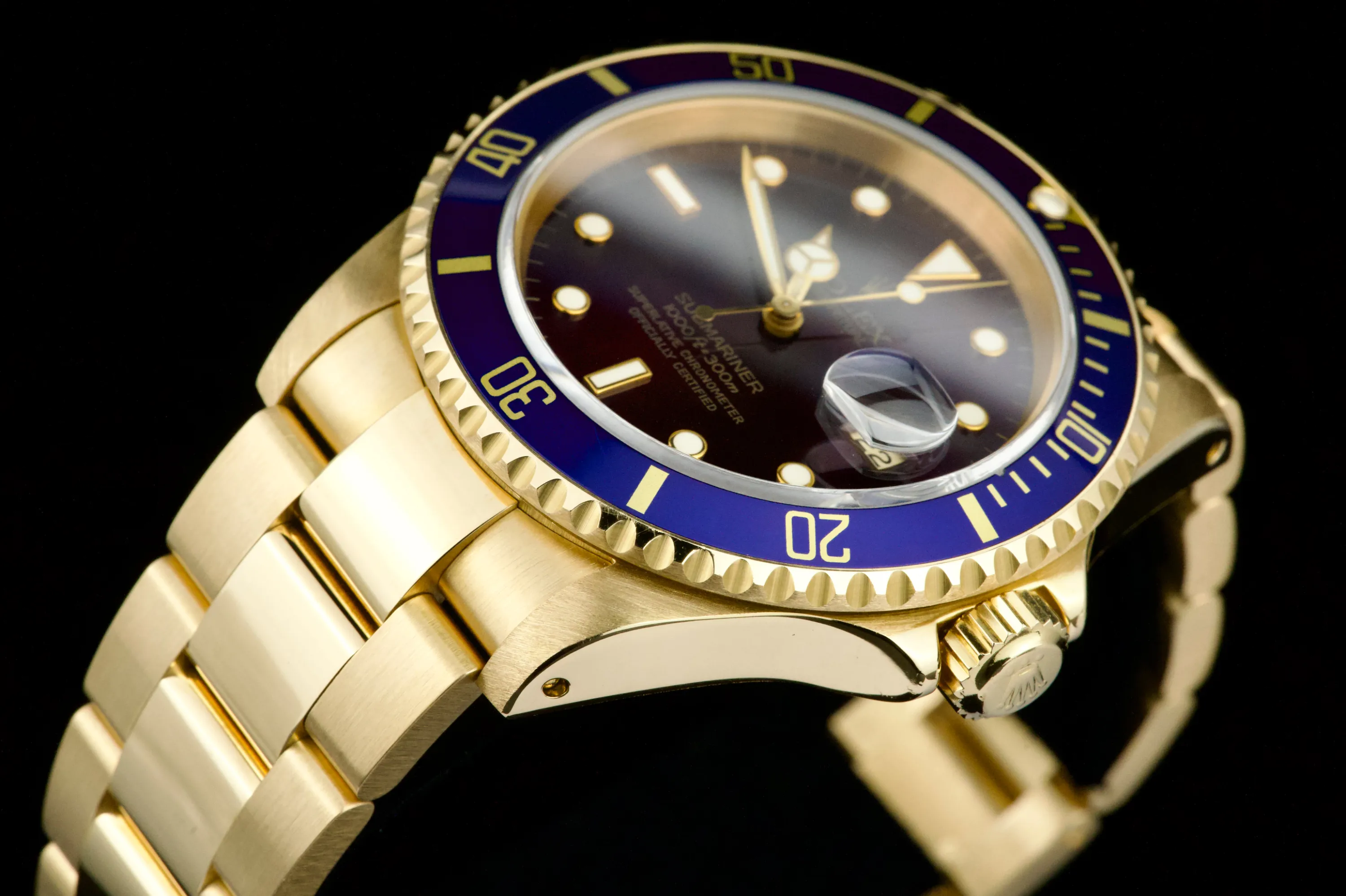 Rolex Submariner 16618 40mm Yellow gold 5