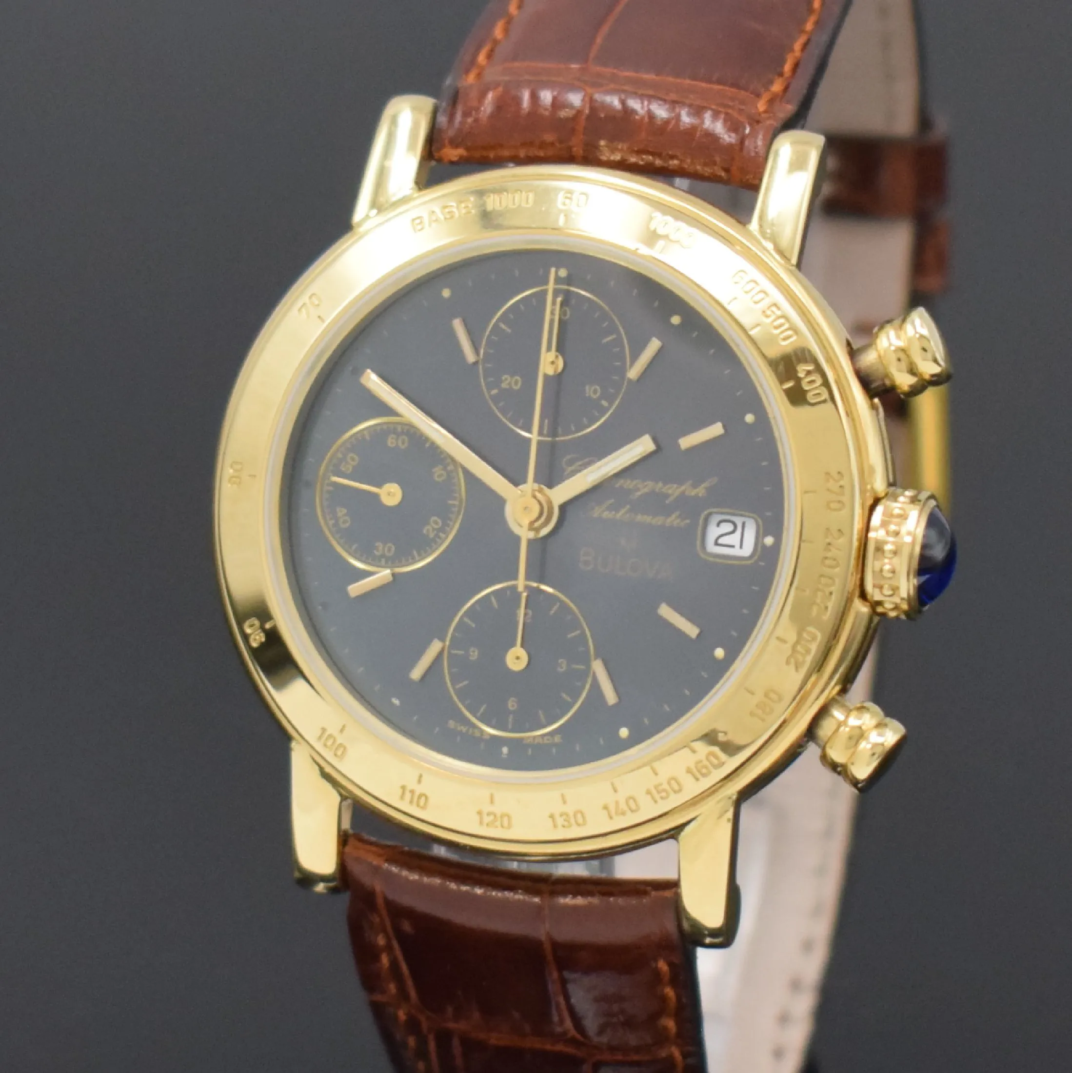 Bulova 38mm Yellow gold Gray 1