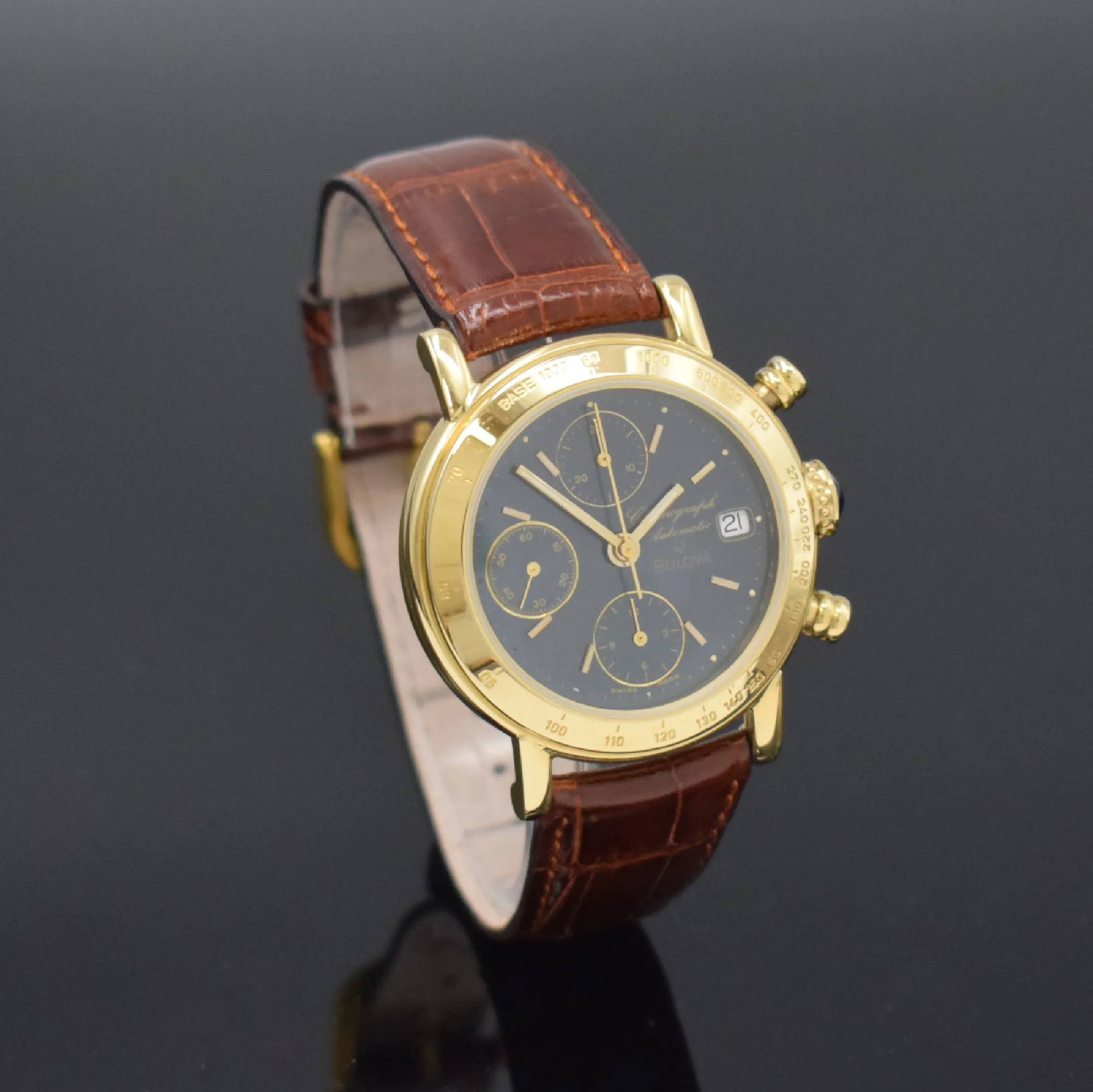 Bulova 38mm Yellow gold Gray 2