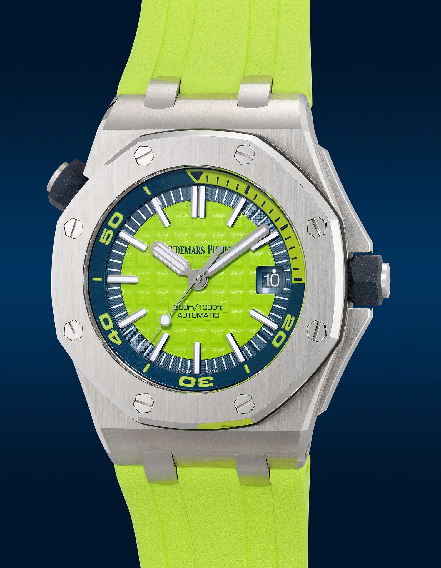 Audemars Piguet Royal Oak Offshore Diver 15710ST.OO.A038CA.01 42mm Stainless steel Green