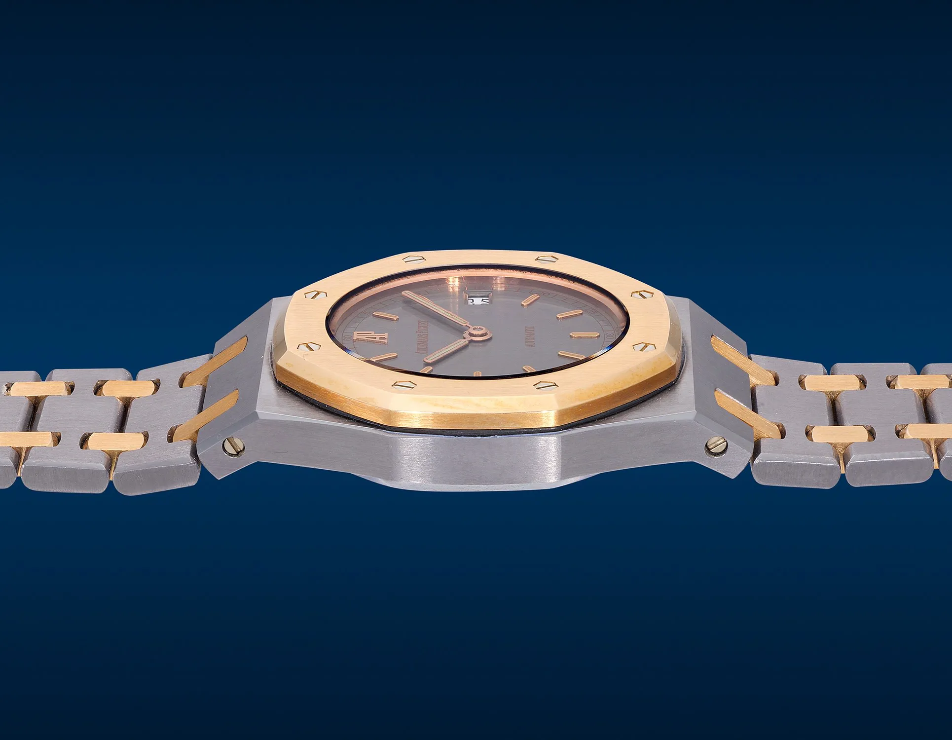 Audemars Piguet Royal Oak 14470TR.O.0902TR.01 30mm Rose gold and Tantalum Gray 4