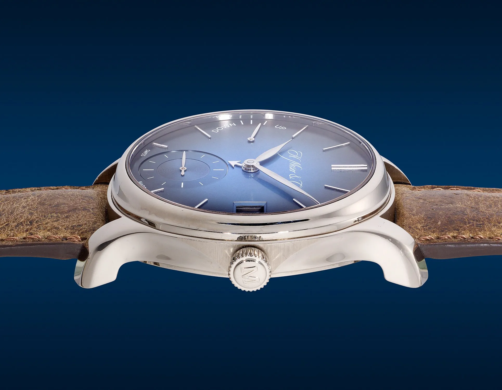 H. Moser & Cie. Endeavour Perpetual Calendar 41mm White gold Blue 3