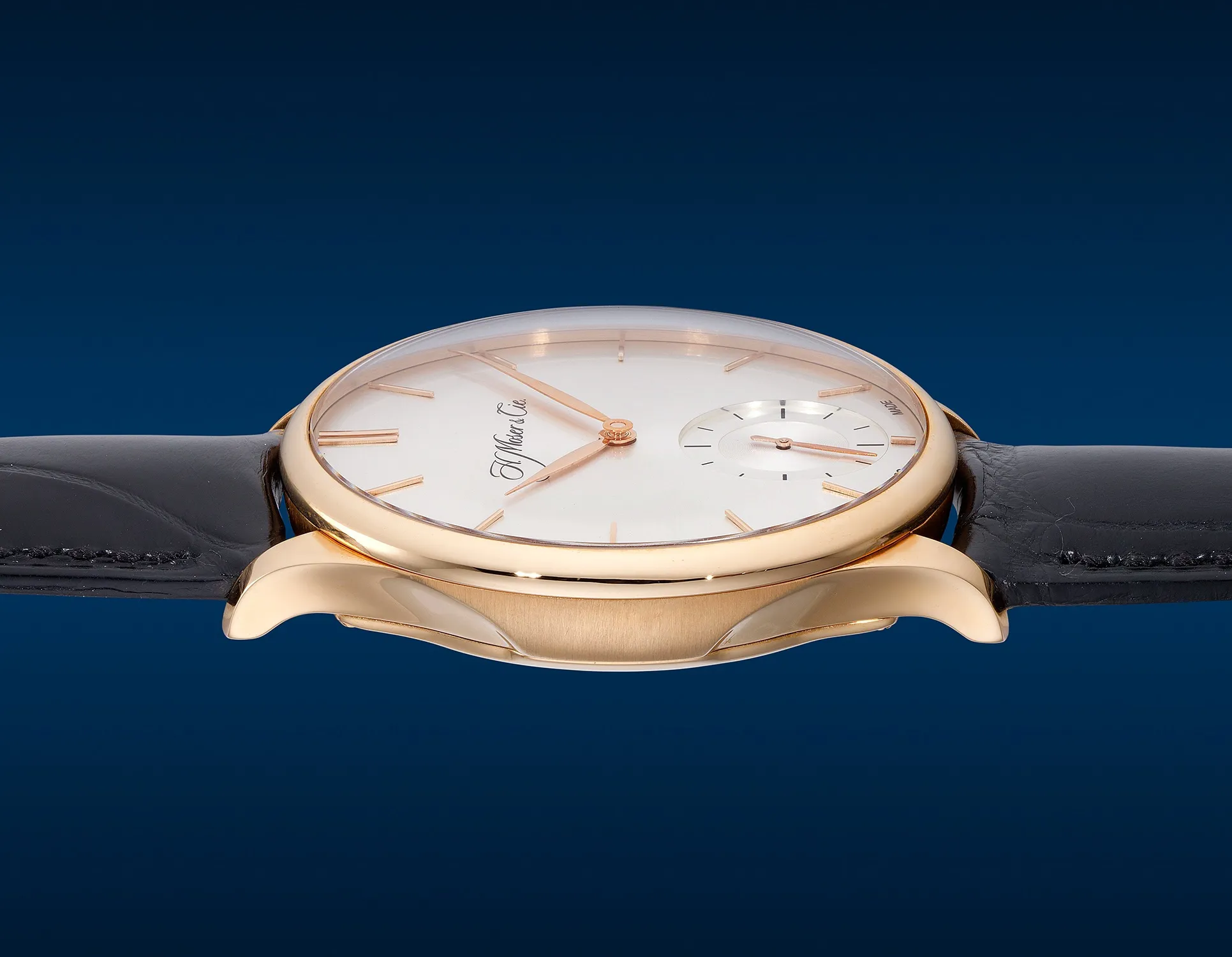 H. Moser & Cie. Specials 2327-0400 39mm Rose gold Silver 4