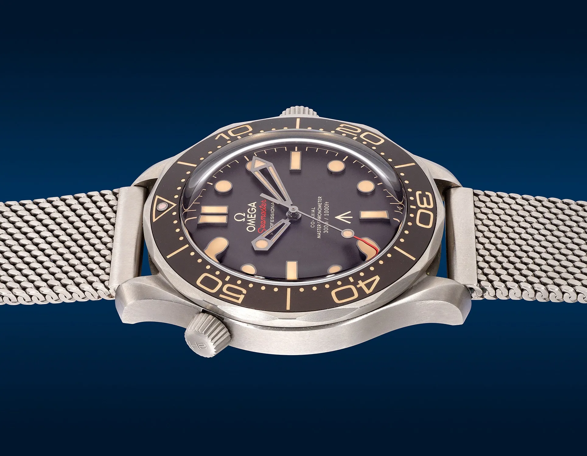 Omega Seamaster Diver 300M 210.90.42.20.01.001 42mm Titanium Black 4