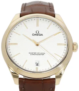 Omega De Ville Trésor 432.53.40.21.02.001 40mm Yellow gold Silber