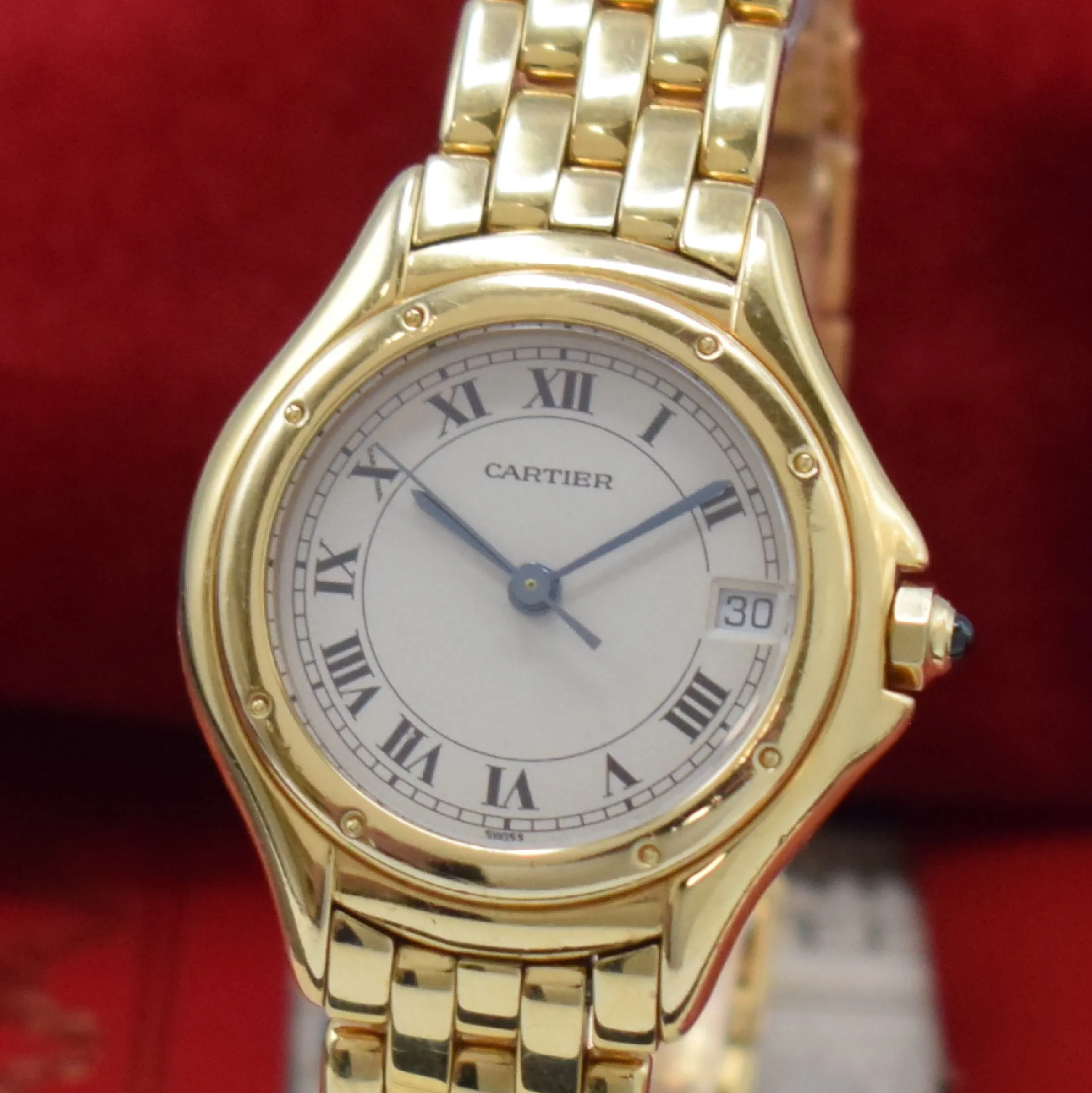 Cartier Cougar 887906 26mm Yellow gold Silver 1