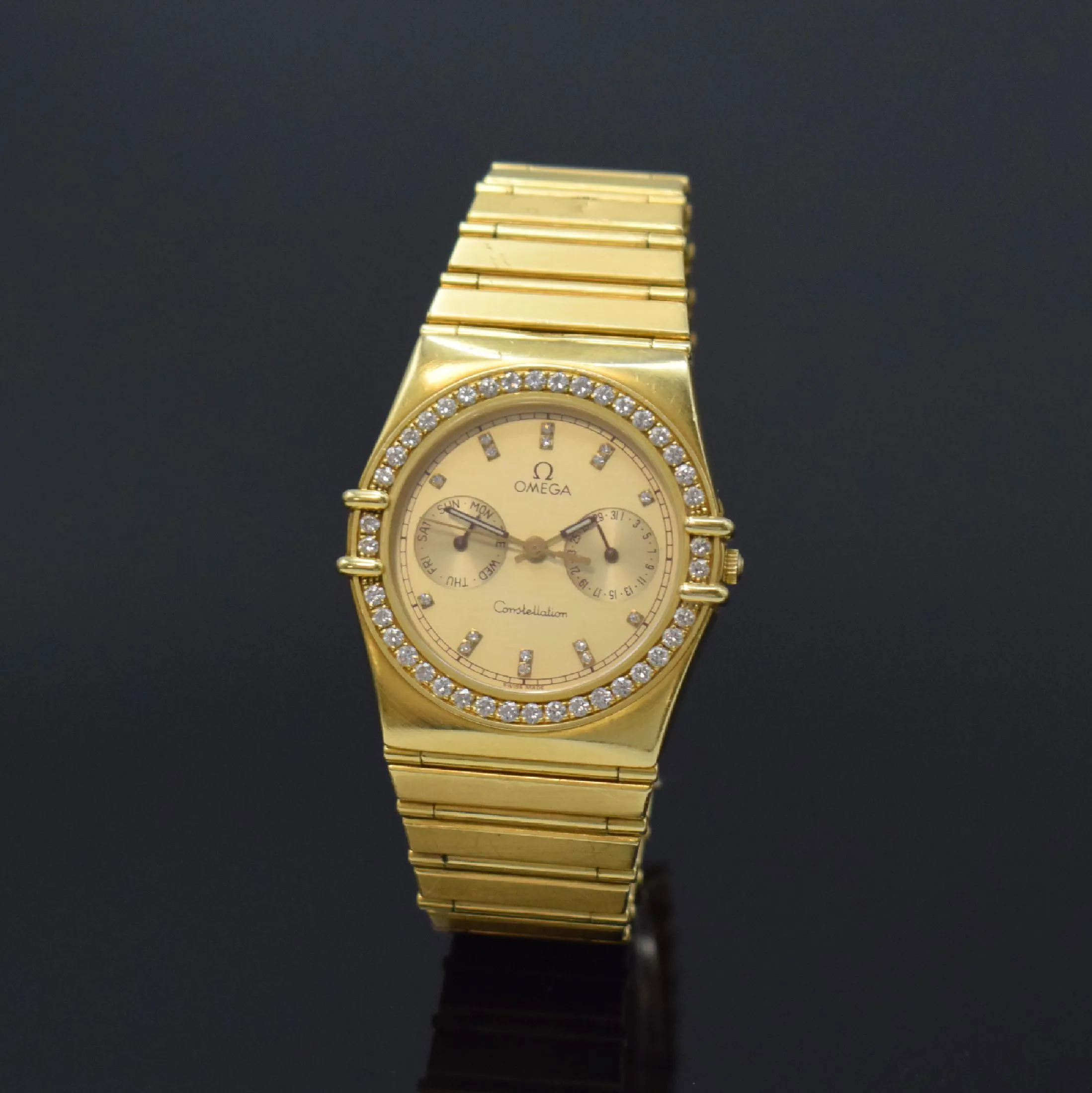 Omega Constellation 4961070 34mm Yellow gold and Diamond Gilt