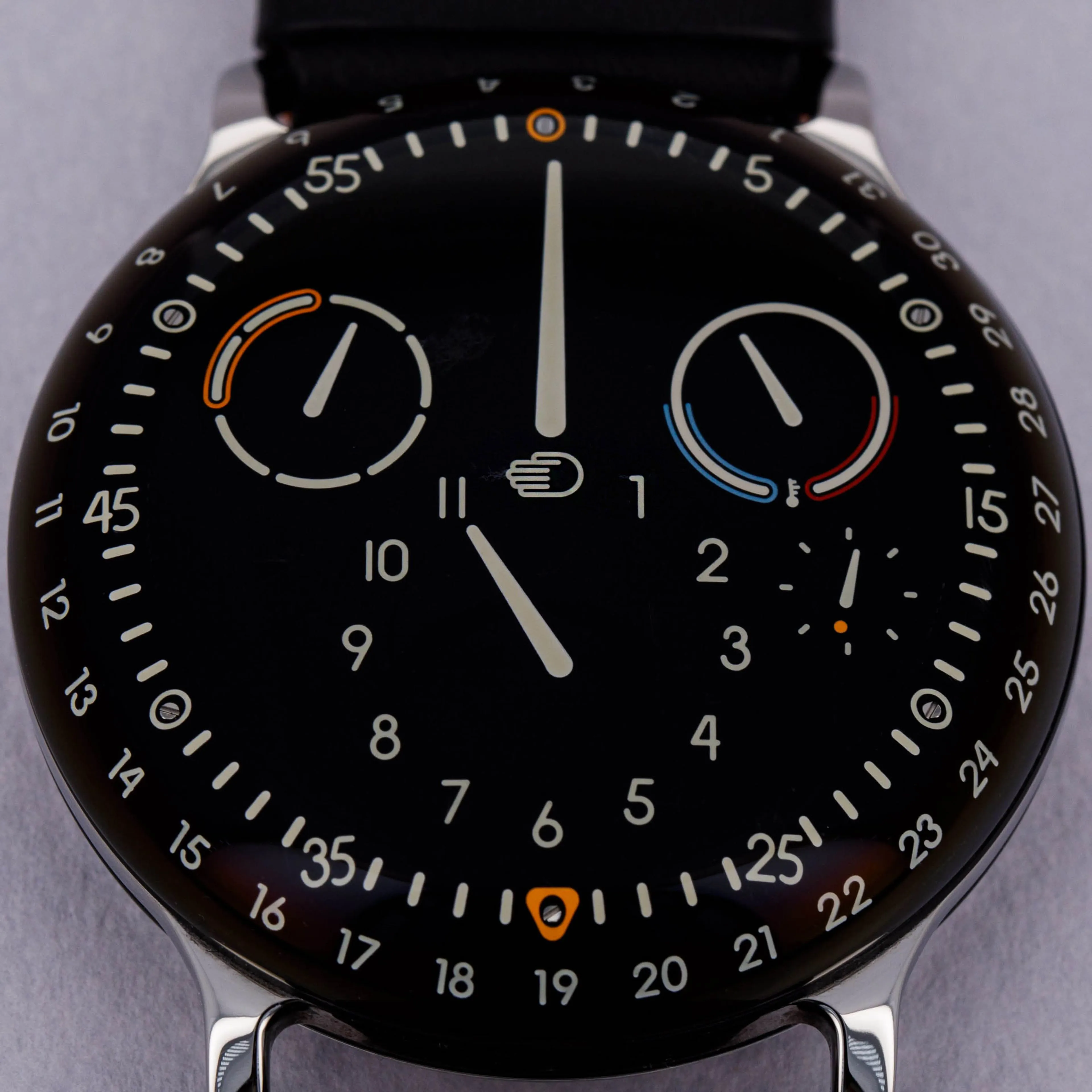 Ressence Type 3B 3.3 44mm Titanium Black 10