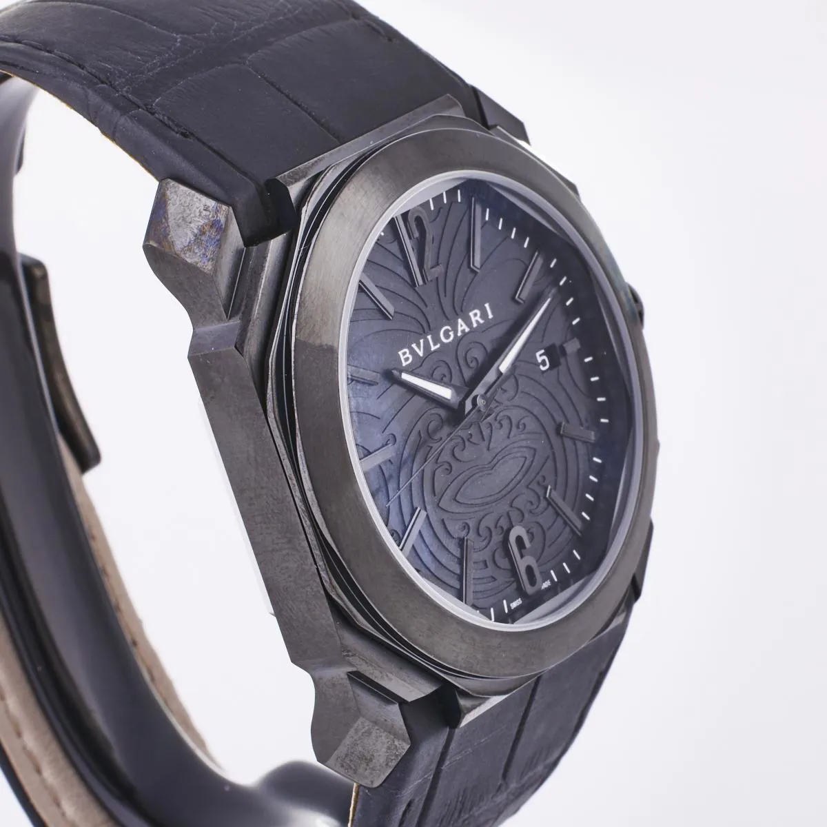 Bulgari Octo 41.5mm Black DLC Gray 2