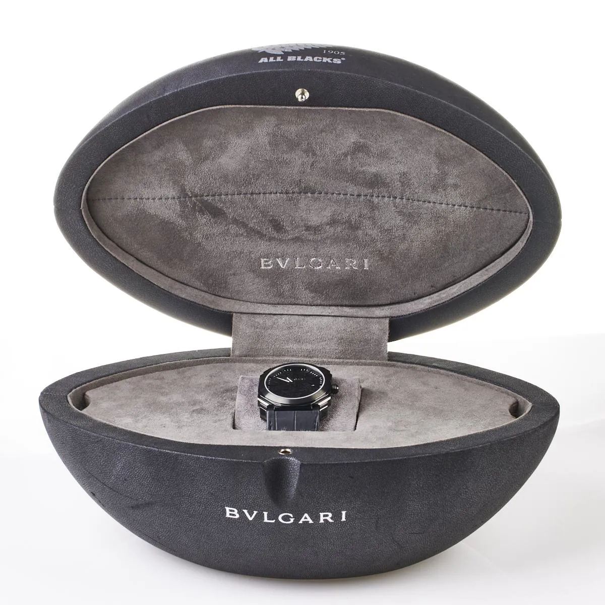 Bulgari Octo 41.5mm Black DLC Gray 4