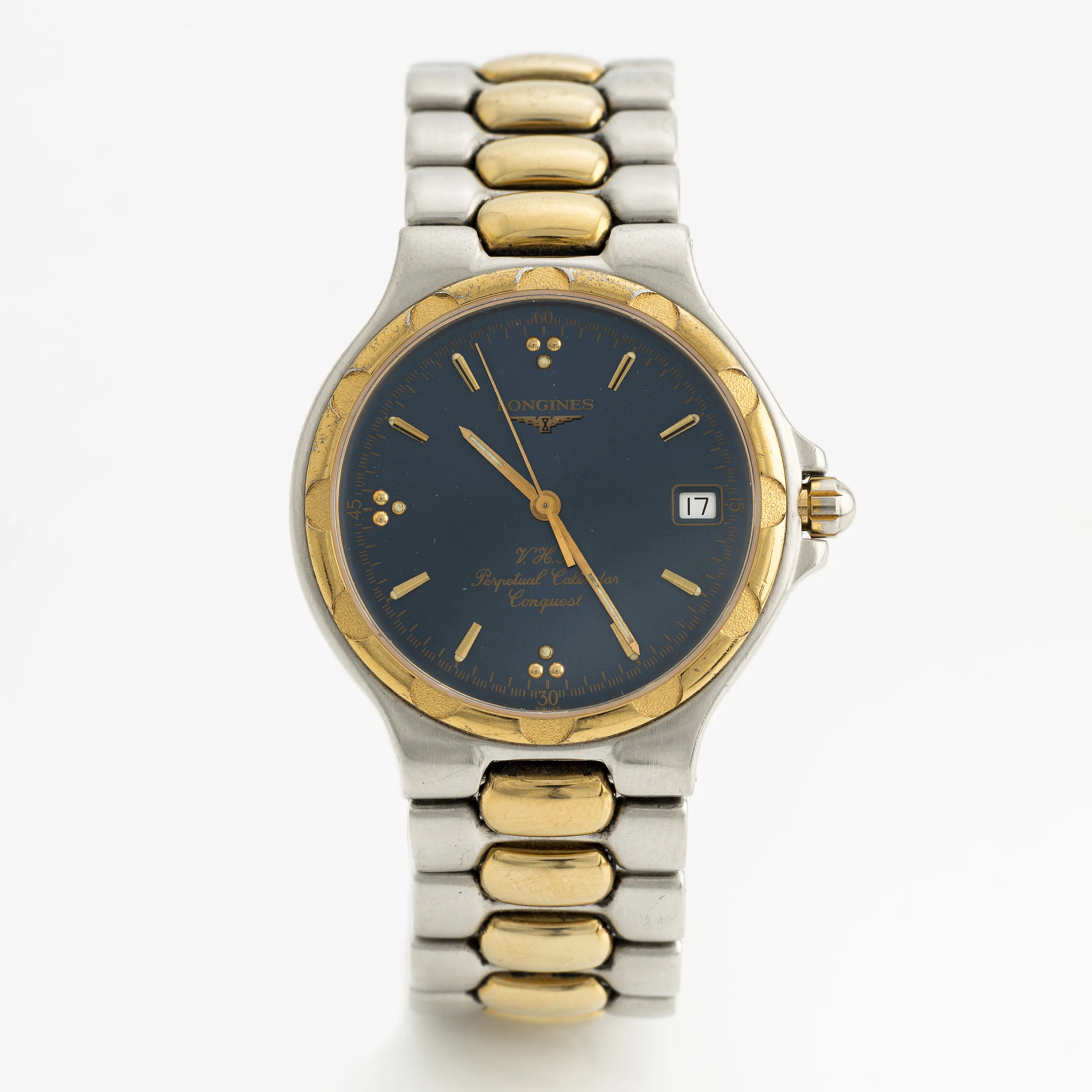 Longines Conquest 35mm Yellow gold and stainless steel Black