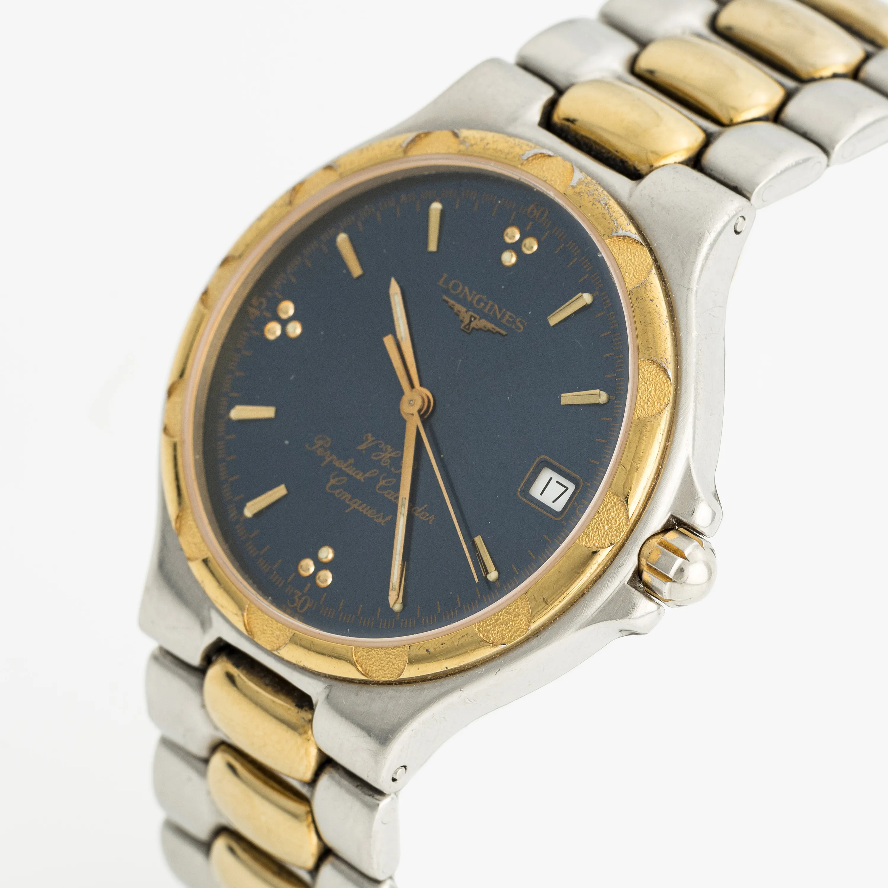 Longines Conquest 35mm Yellow gold and stainless steel Black 1