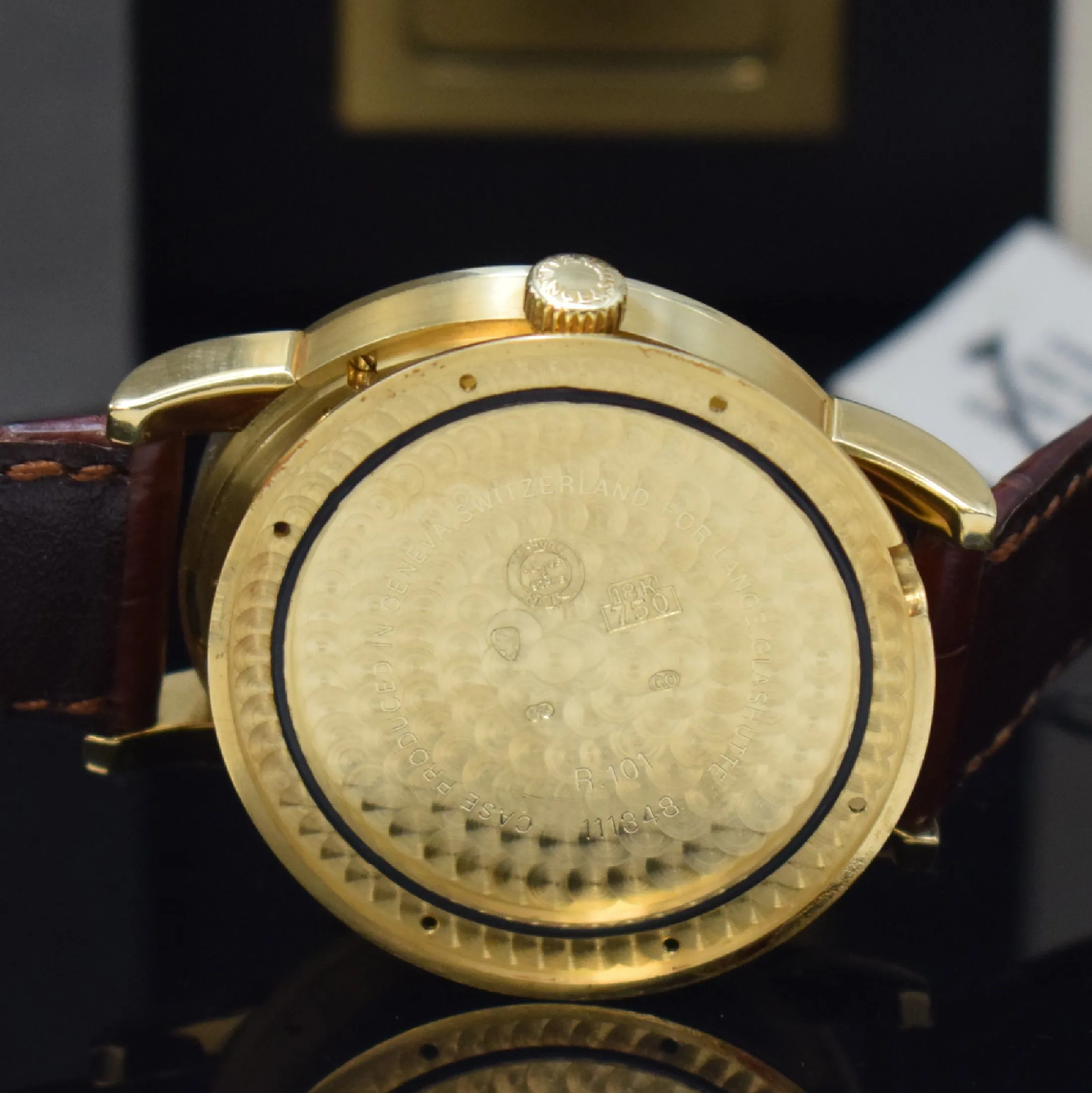 A. Lange & Söhne Lange 1 101.001 38.5mm Yellow gold Silver 10